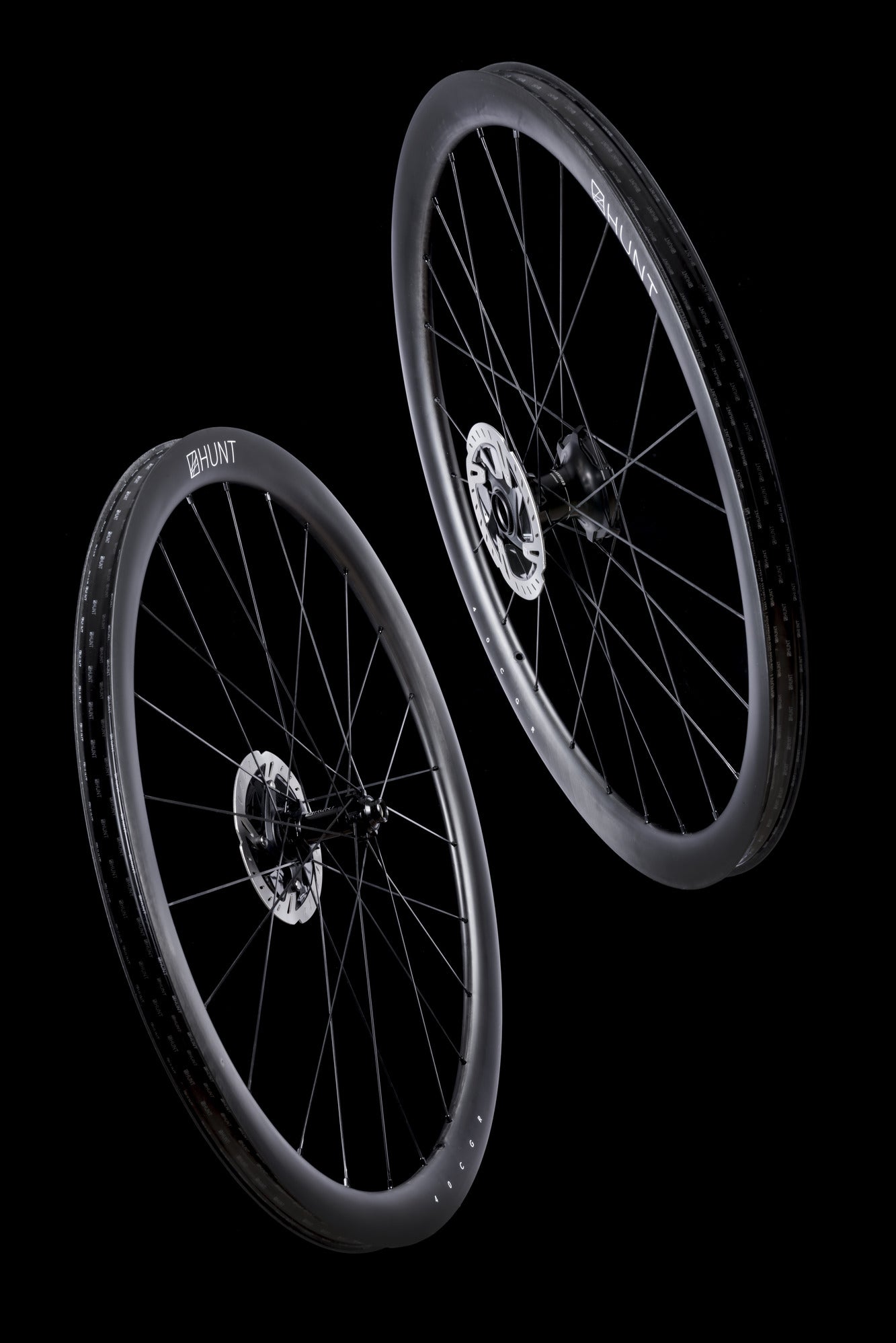 HUNT 40 Carbon Gravel Race Wheelset - Lightweight 700c Disc Brake Wheels for Cyclocross & Adventure Riding | Perfect for Gravel Racing, Bikepacking & Off-Road Cycling