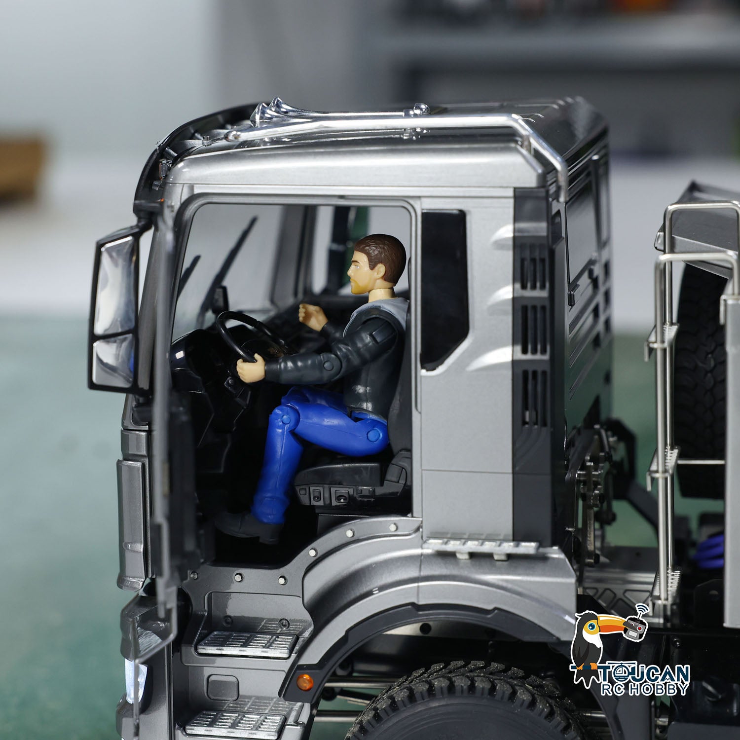 1:14 Scale Hydraulic 8x8 RC Tipper Truck - Metal Cabin Shell with Differential Lock, 2-Speed Transmission, Sound & Light Effects - Ready-to-Run Radio Control Dump Truck for Construction Site Play, Off-Road Adventure and RC Hobby Enthusiasts