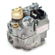 Robertshaw 700-406 Universal Combination Gas Valve for Furnace, Water Heater & HVAC Systems - Reliable Natural Gas & Propane Control Valve for Home Heating Appliances