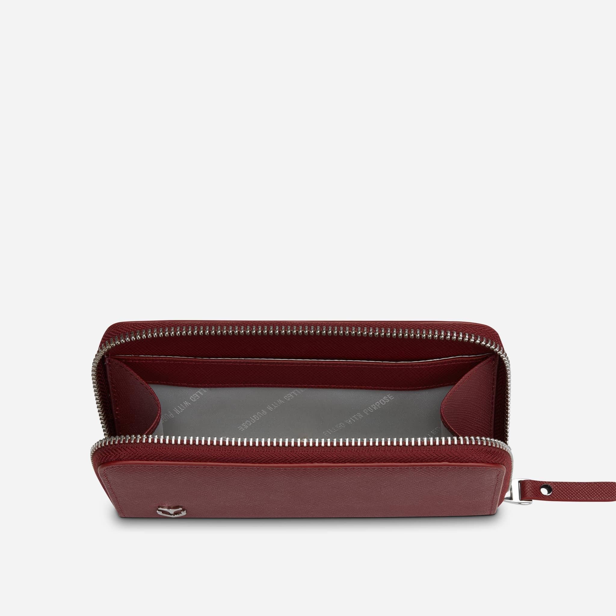 Genuine Leather Essentials Pouch - Premium Travel Organizer for Wallet, Keys & Accessories - Perfect for Men & Women on the Go