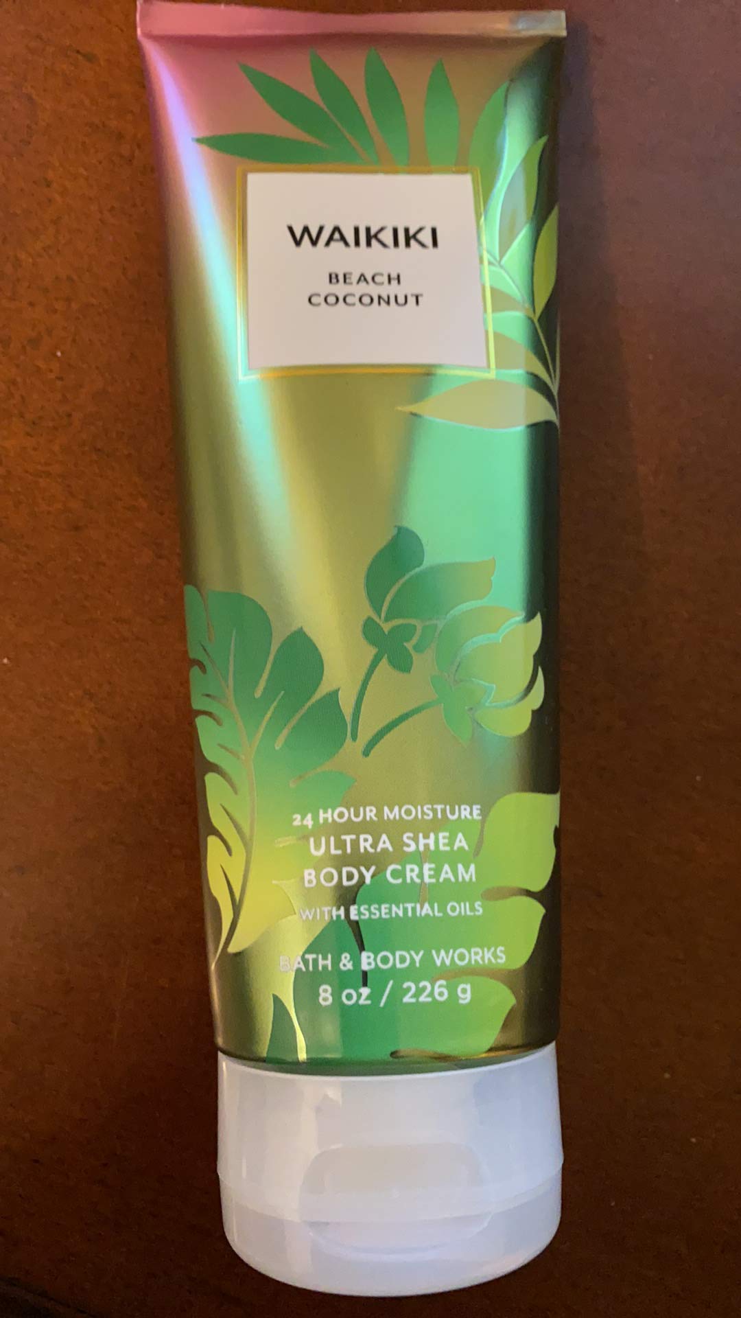 Bath & Body Works Waikiki Beach Coconut Ultra Shea Body Cream 8 oz - Moisturizing Coconut Scented Lotion for Dry Skin, 2020 Edition - Perfect for Summer, Vacations & Daily Hydration