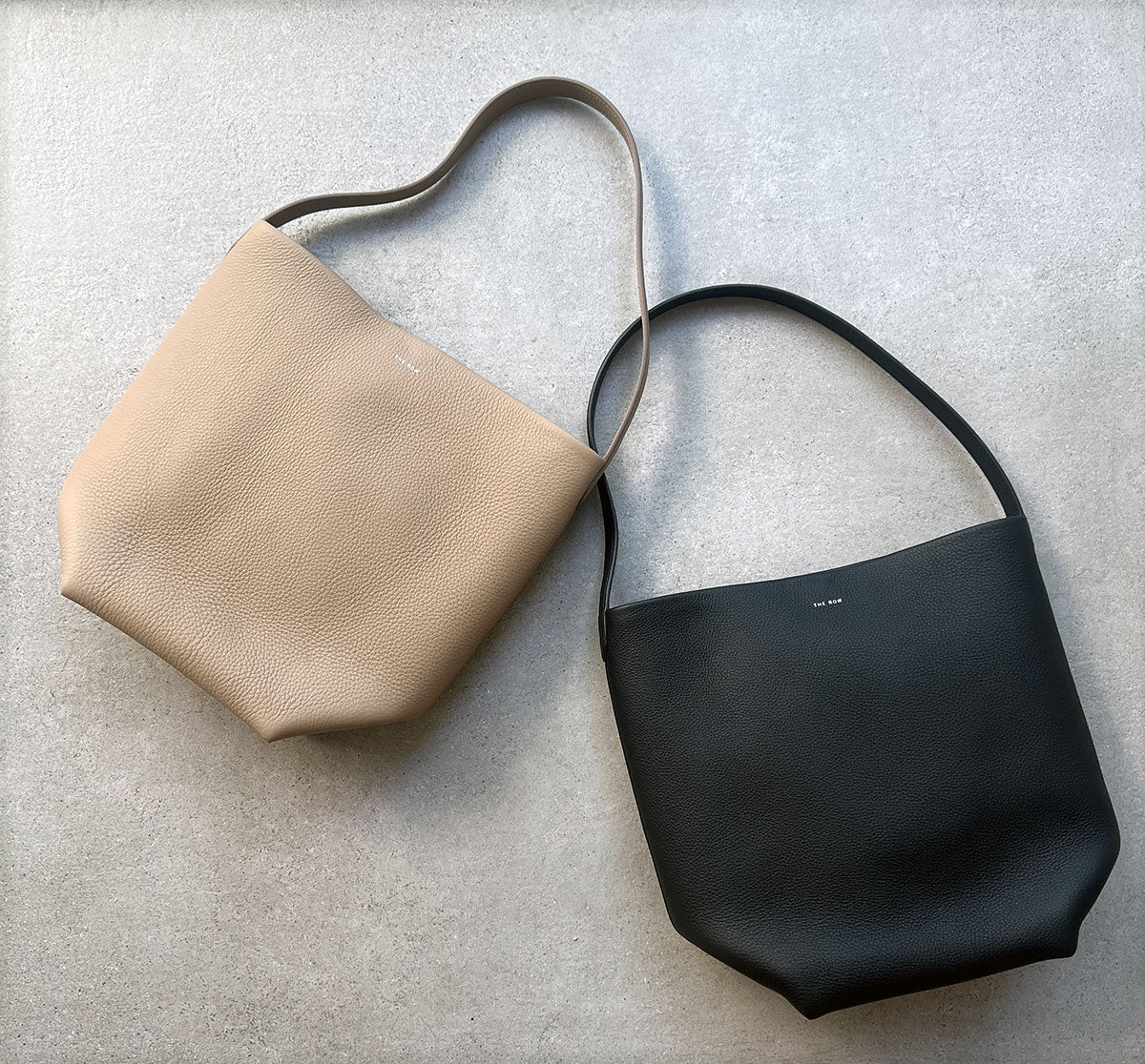 Park Tote N/S Medium Grained Leather Handbag in Dark Taupe - Perfect for Work, Travel & Everyday Use