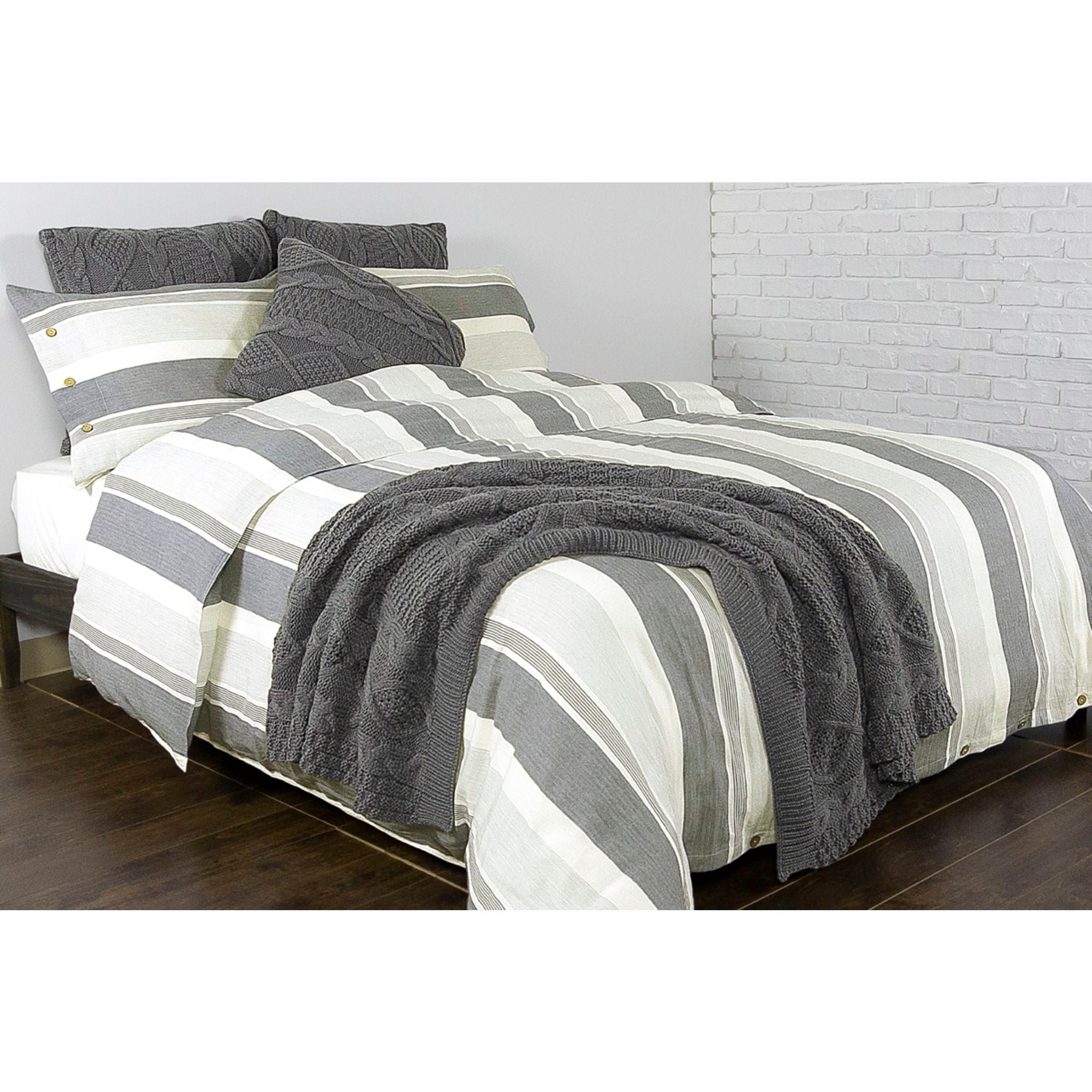 Brevan 3-Piece Duvet Cover Set - Soft & Breathable Queen Size Bedding - Perfect for Master Bedroom, Guest Room & Dorm Decor