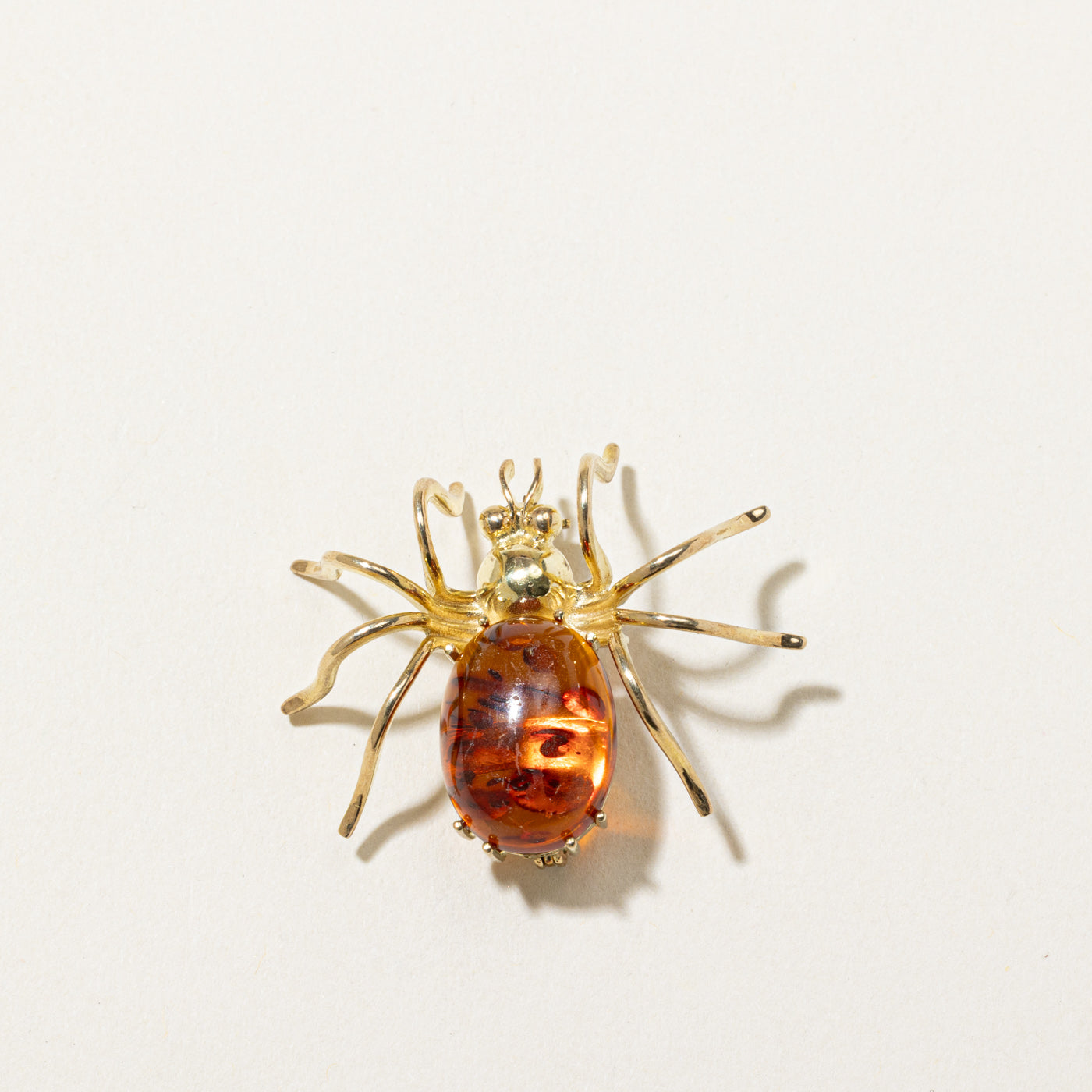Vintage Amber Spider Brooch - 5.00ct Natural Baltic Amber Jewelry - Handcrafted Vintage Spider Pin for Women - Perfect for Halloween Costume, Gothic Fashion & Jewelry Collection