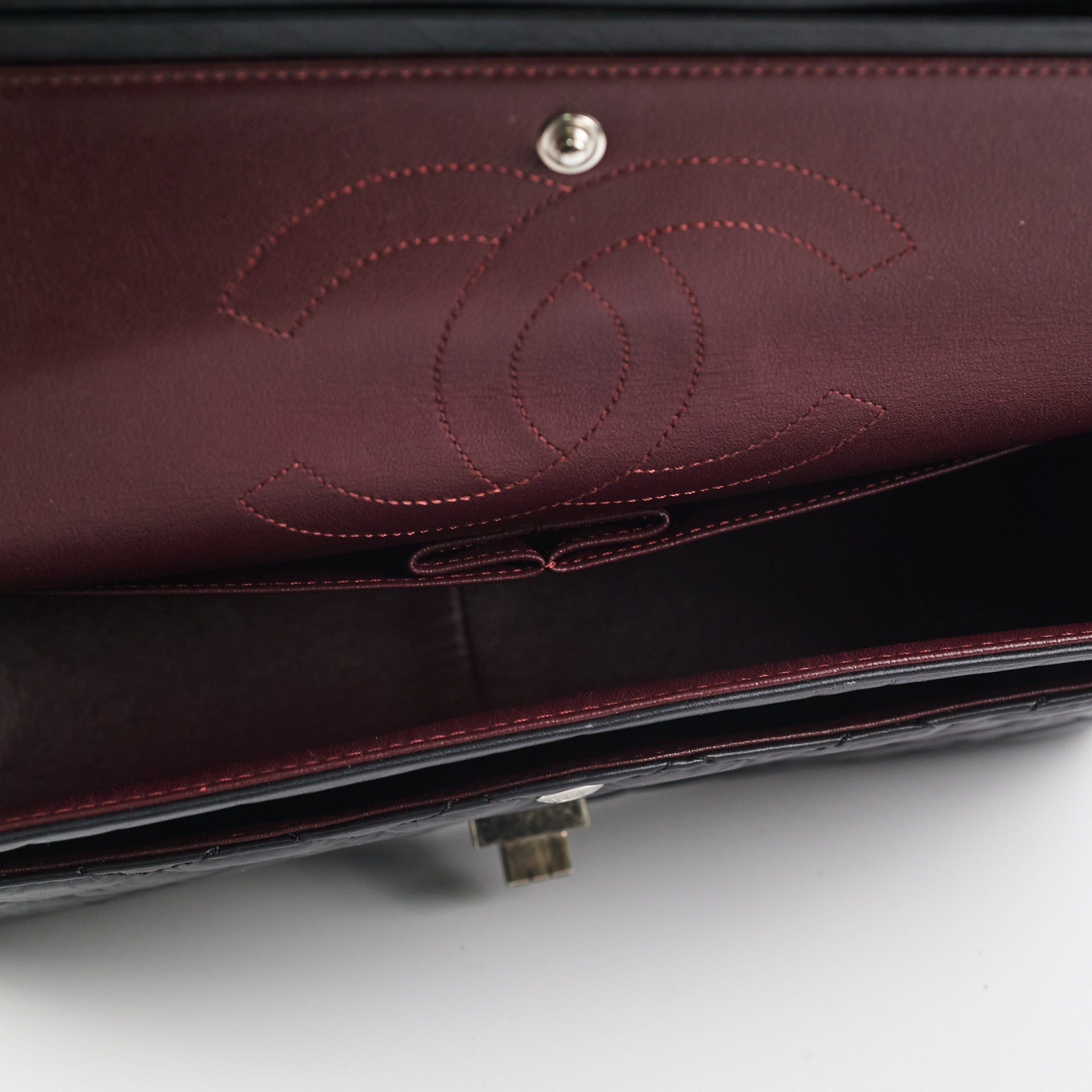 Chanel Reissue 226 Black Leather Shoulder Bag - Luxury Handbag for Women, Perfect for Work, Evening & Special Occasions