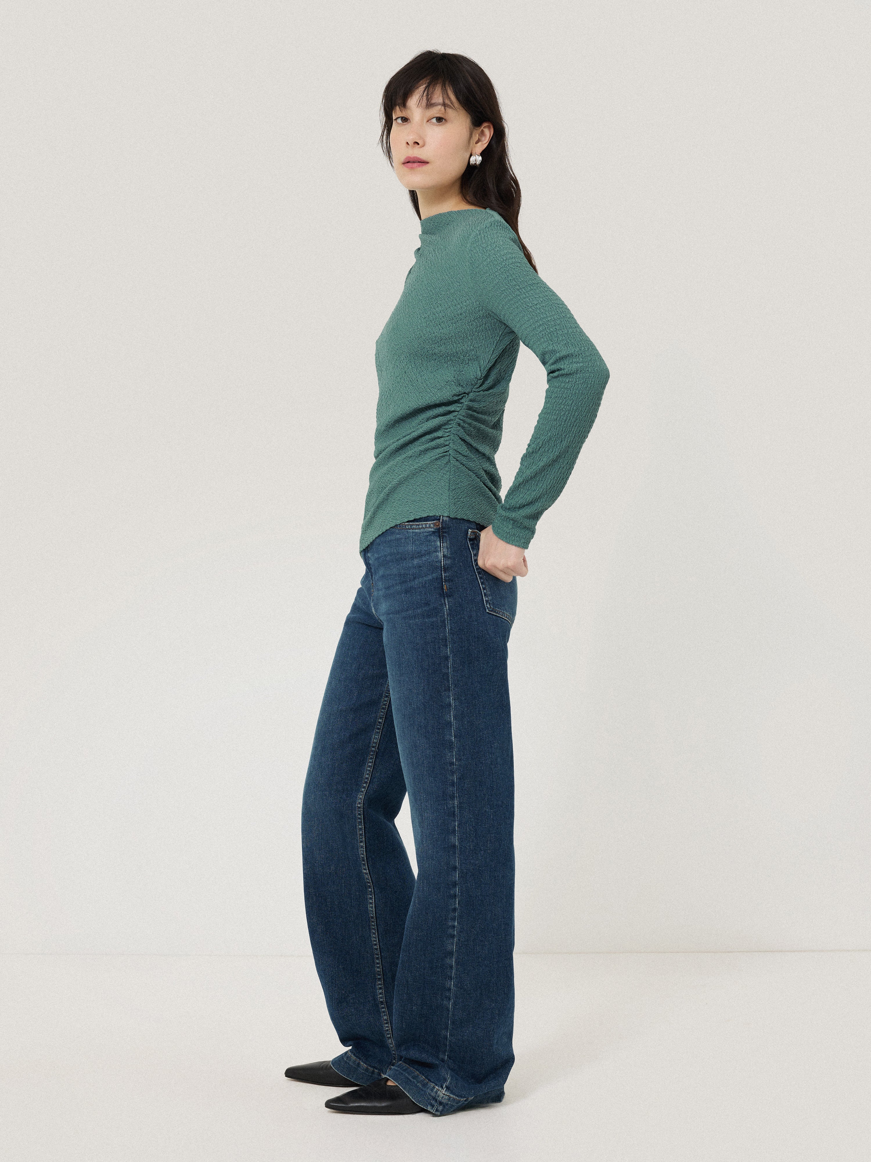 Stylish Crinkle Jersey Drape Top in Blue - Perfect for Casual Outings, Date Nights & Summer Vacations