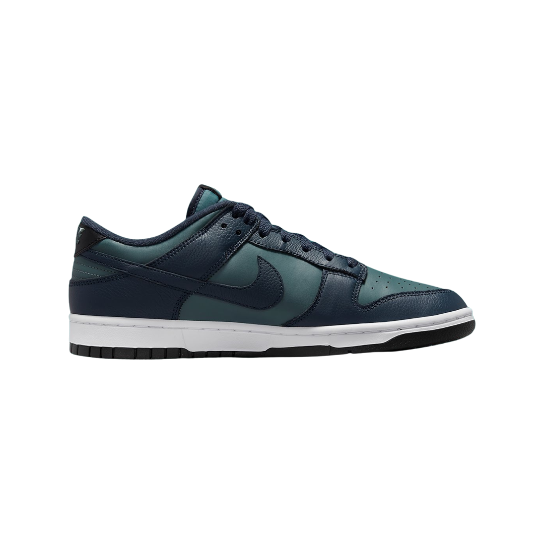 Nike Dunk Low Retro Sneakers - Armory Navy/White Men's Basketball Shoes for Casual Wear & Street Style