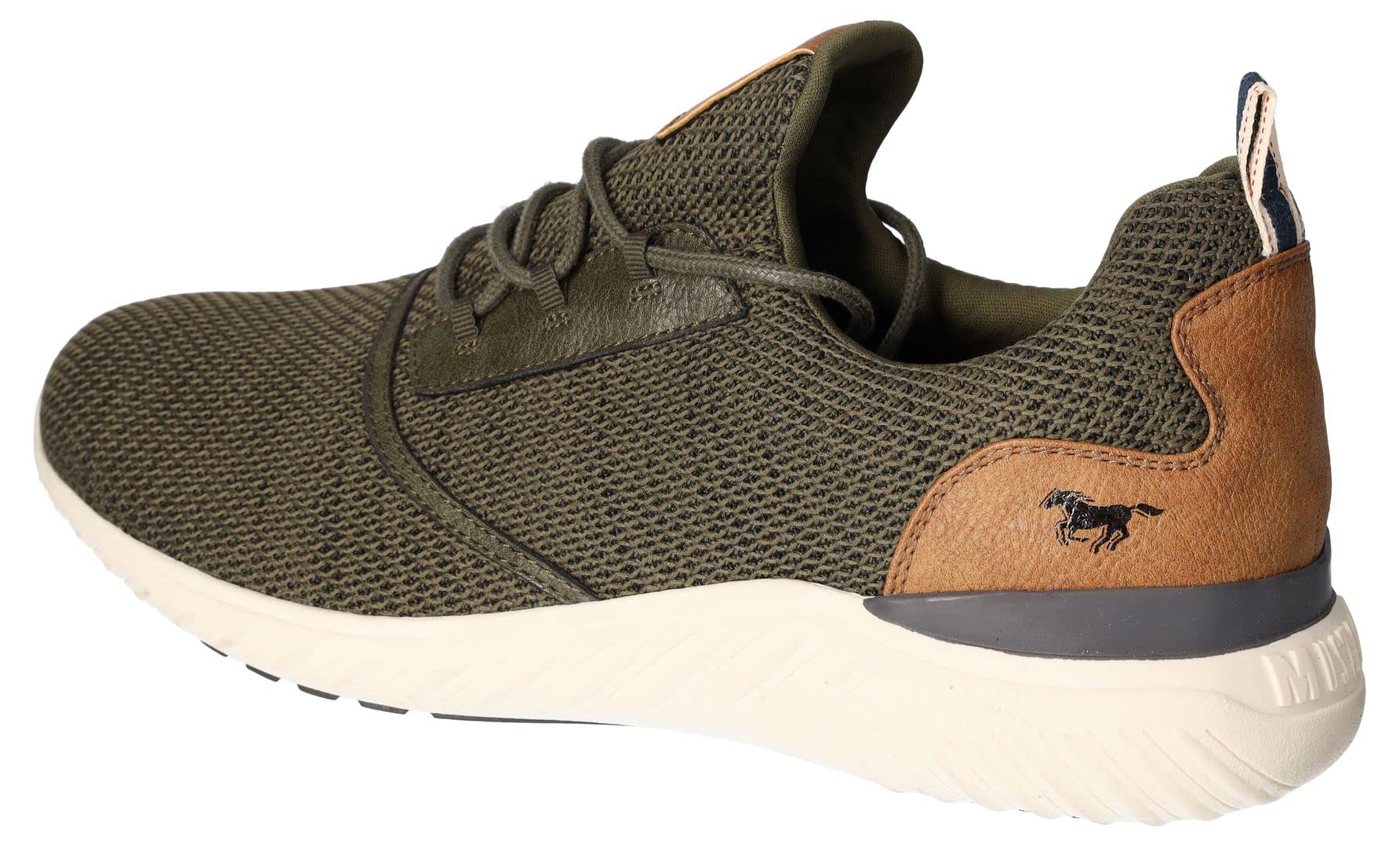 Mustang Men's Low-Top Sneakers - Comfortable Casual Shoes for Walking, Running & Everyday Wear | Breathable Lightweight Design for Work, Gym & Outdoor Activities