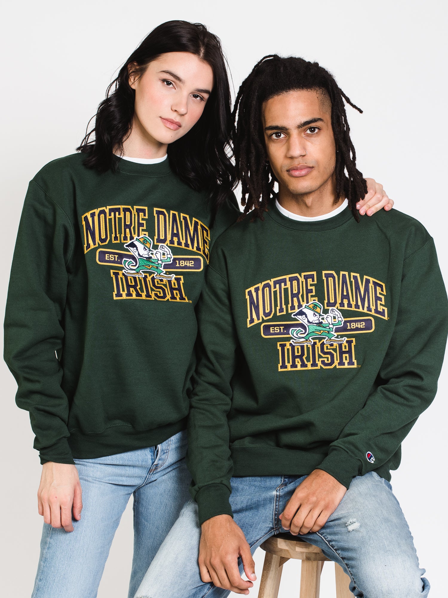 Champion Eco Powerblend Notre Dame Crewneck Sweater - Comfortable & Stylish College Apparel for Men & Women - Perfect for Game Day, Casual Wear & School Spirit