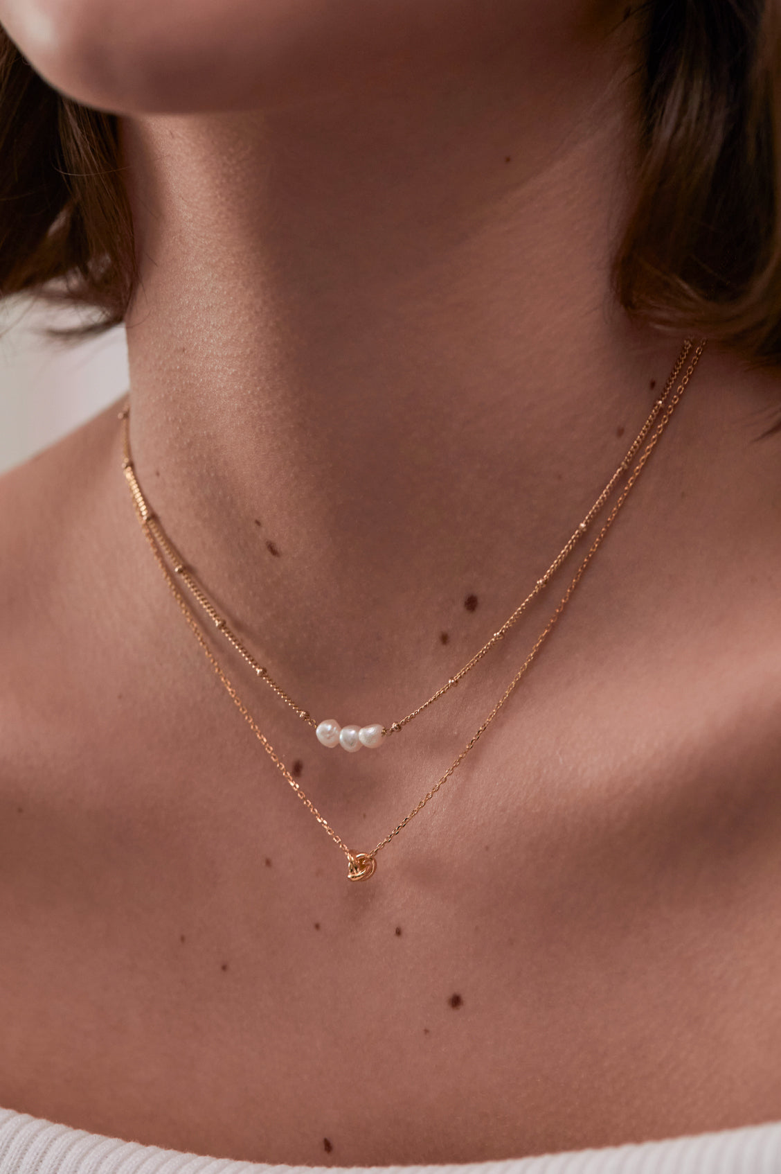 Elegant Beaded Chain and Pearl Necklace for Women - Perfect for Weddings, Parties & Special Occasions
