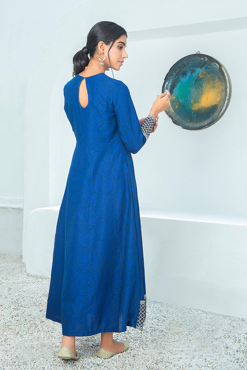 MAH E NAZ Jacquard 2PC Set - Elegant Embroidered Outfit for Women | Perfect for Parties, Weddings & Special Occasions