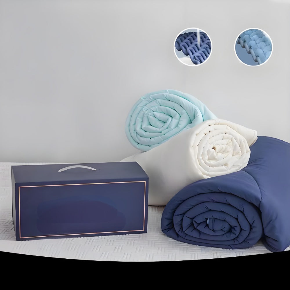 Elegear Cooling Comforter - Double Sided Temperature Regulating Blanket, Moisture Wicking & Breathable, Machine Washable for Hot Sleepers - Perfect for Summer Nights & Bedroom Comfort