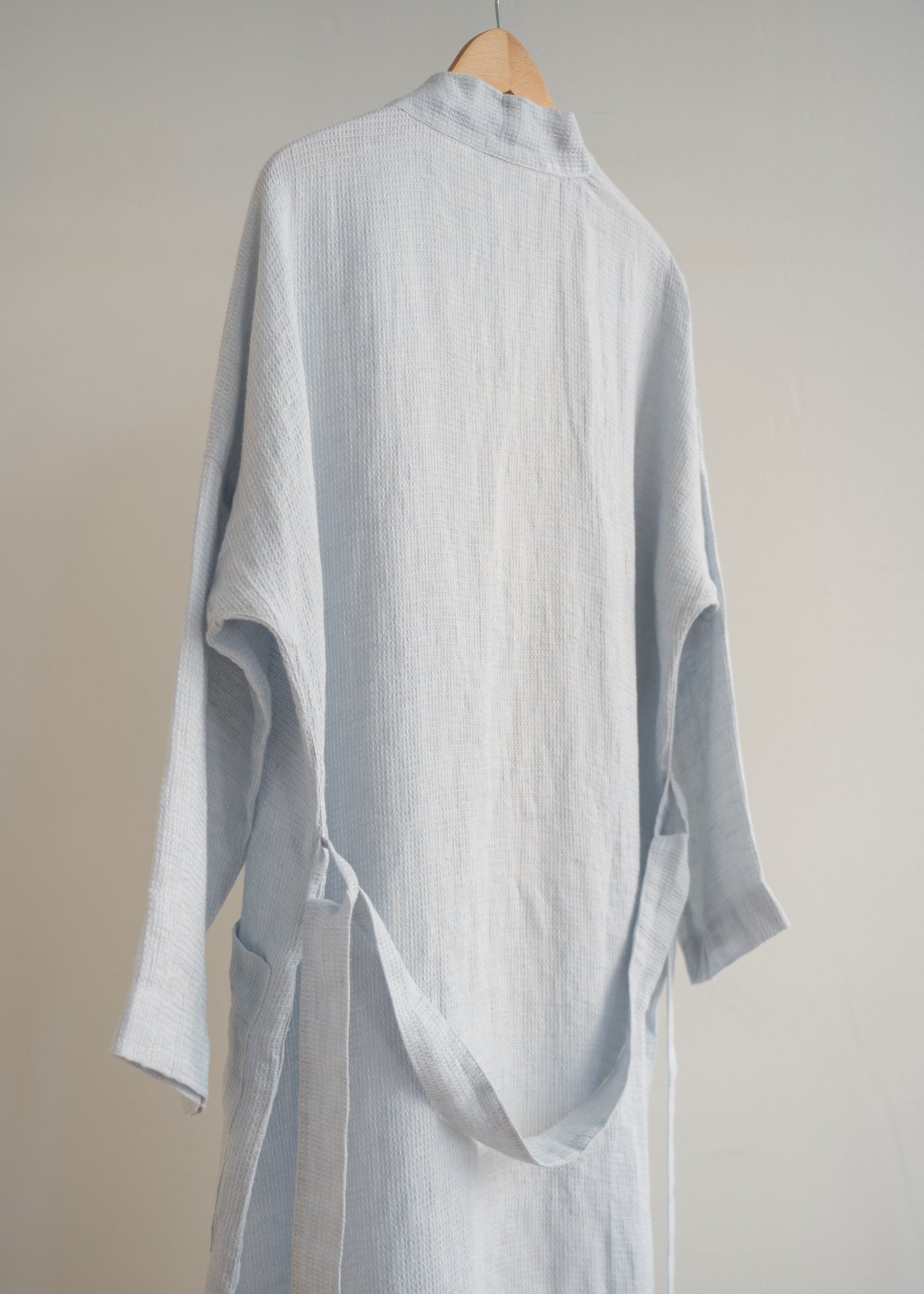 Sömn Home | Premium Waffle Linen Bathrobe for Women & Men - Soft, Absorbent & Breathable Spa Robe for Relaxation at Home, Hotels & Beach Resorts