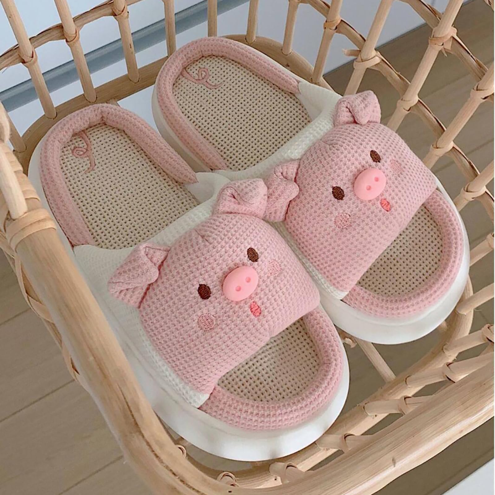 Gaolinci Pig Slippers for Women - Soft & Cozy Home Slippers with Non-Slip Sole - Perfect for Indoor Comfort, Lounge Wear & Gift Giving