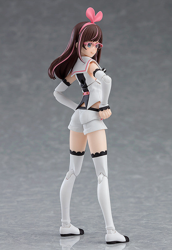 Figma #411 Kizuna Ai A.I. Channel Anime Action Figure - Collectible Virtual YouTuber Model for Display & Cosplay Enthusiasts