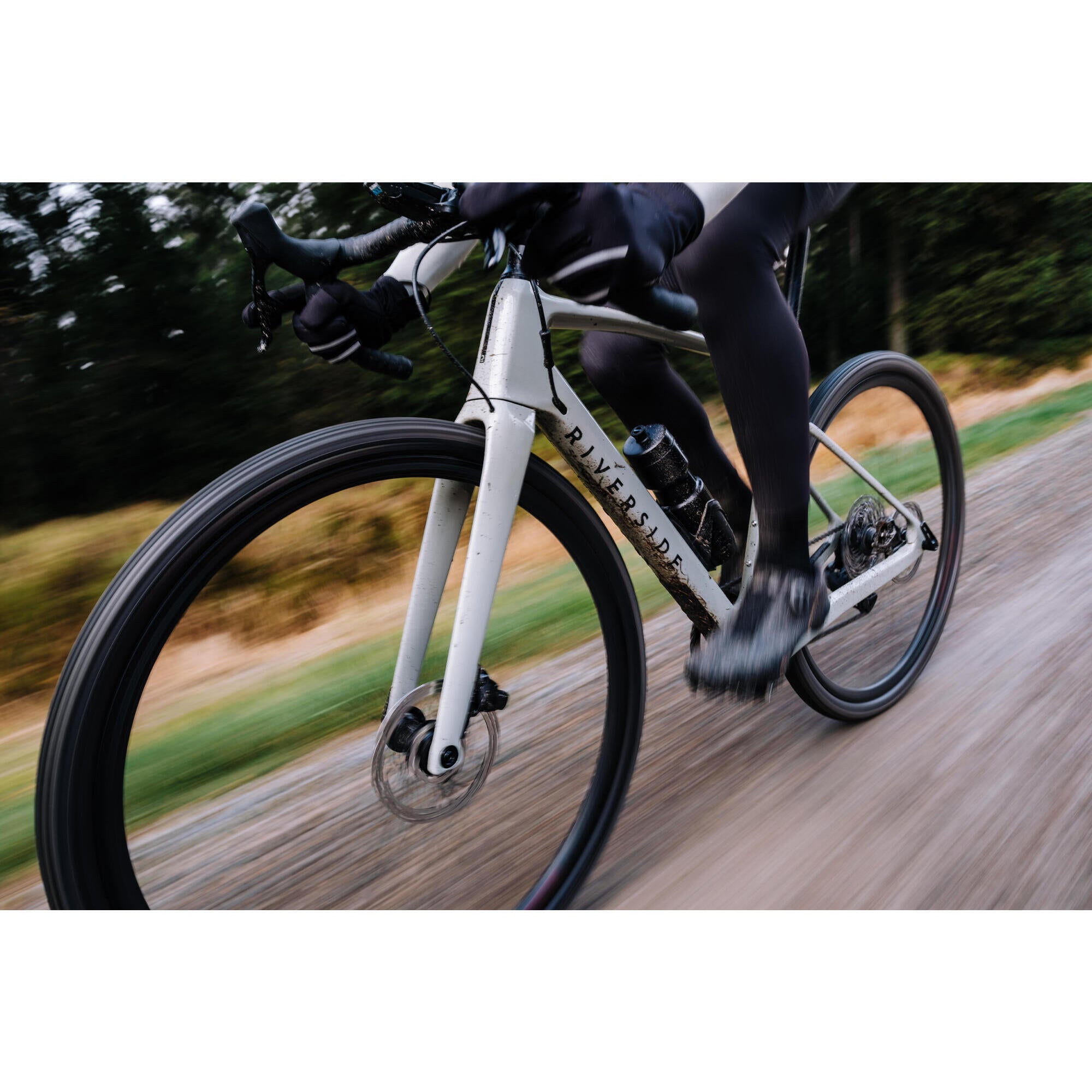 Riverside GCR Rival AXS Carbon Gravel Bike - Lightweight Carbon Frame, SRAM Rival AXS Groupset - Perfect for Adventure Racing, Bikepacking & Off-Road Cycling