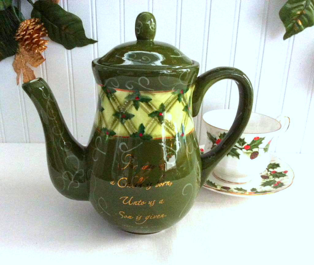 Christmas Teapot with Holly Design - Scripture Inspired Tall Coffee and Tea Pot for Holiday Gatherings & Cozy Home Decor