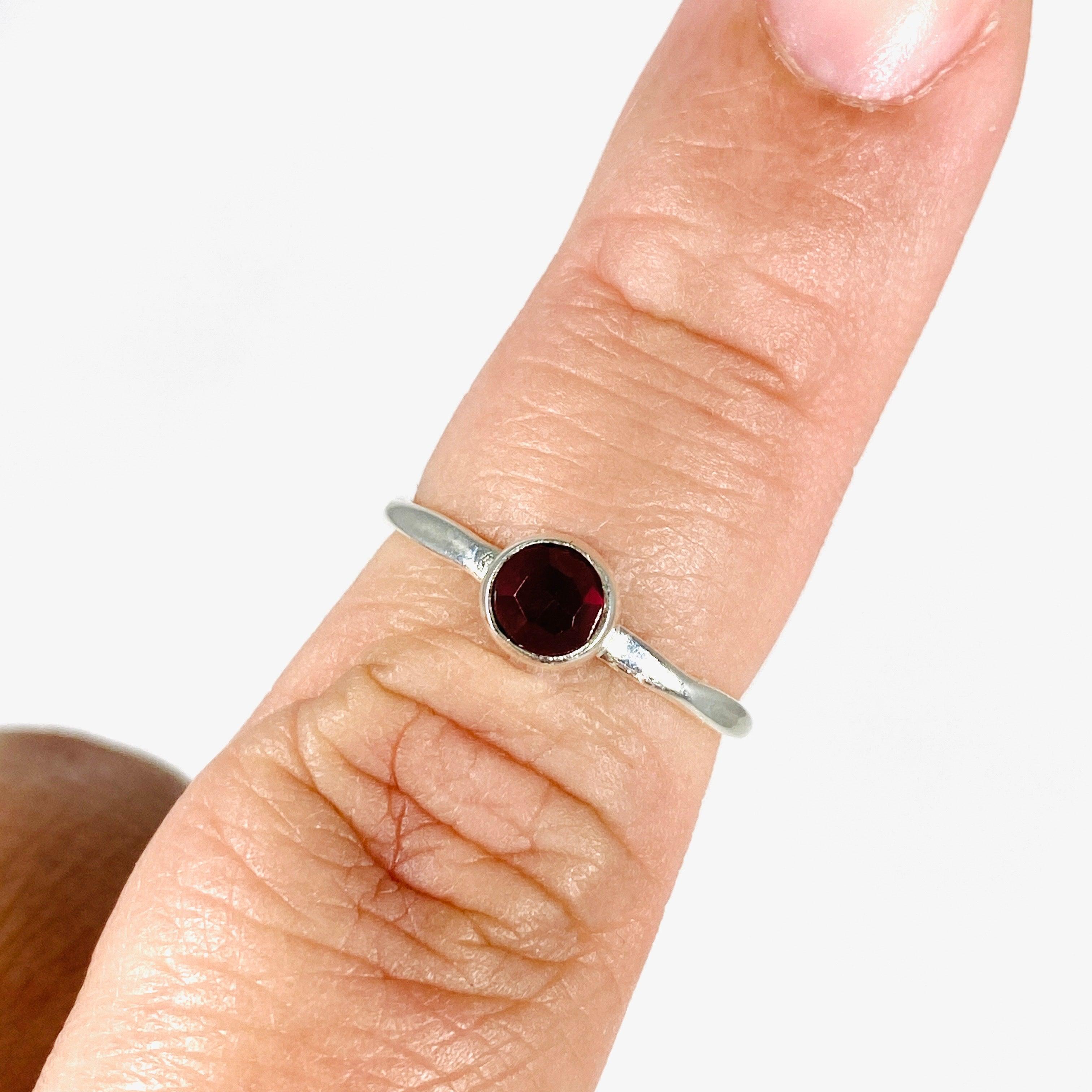 Garnet Faceted Petite Ring Size 7 - Dainty LRGJ 15 Jewelry for Women - Perfect for Everyday Wear, Date Nights & Special Occasions