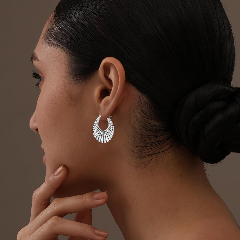LeCalla 925 Sterling Silver Chunky Hoop Earrings for Women | Italian Design Lightweight Click-Top Earrings | Perfect for Everyday Wear, Parties & Gifts
