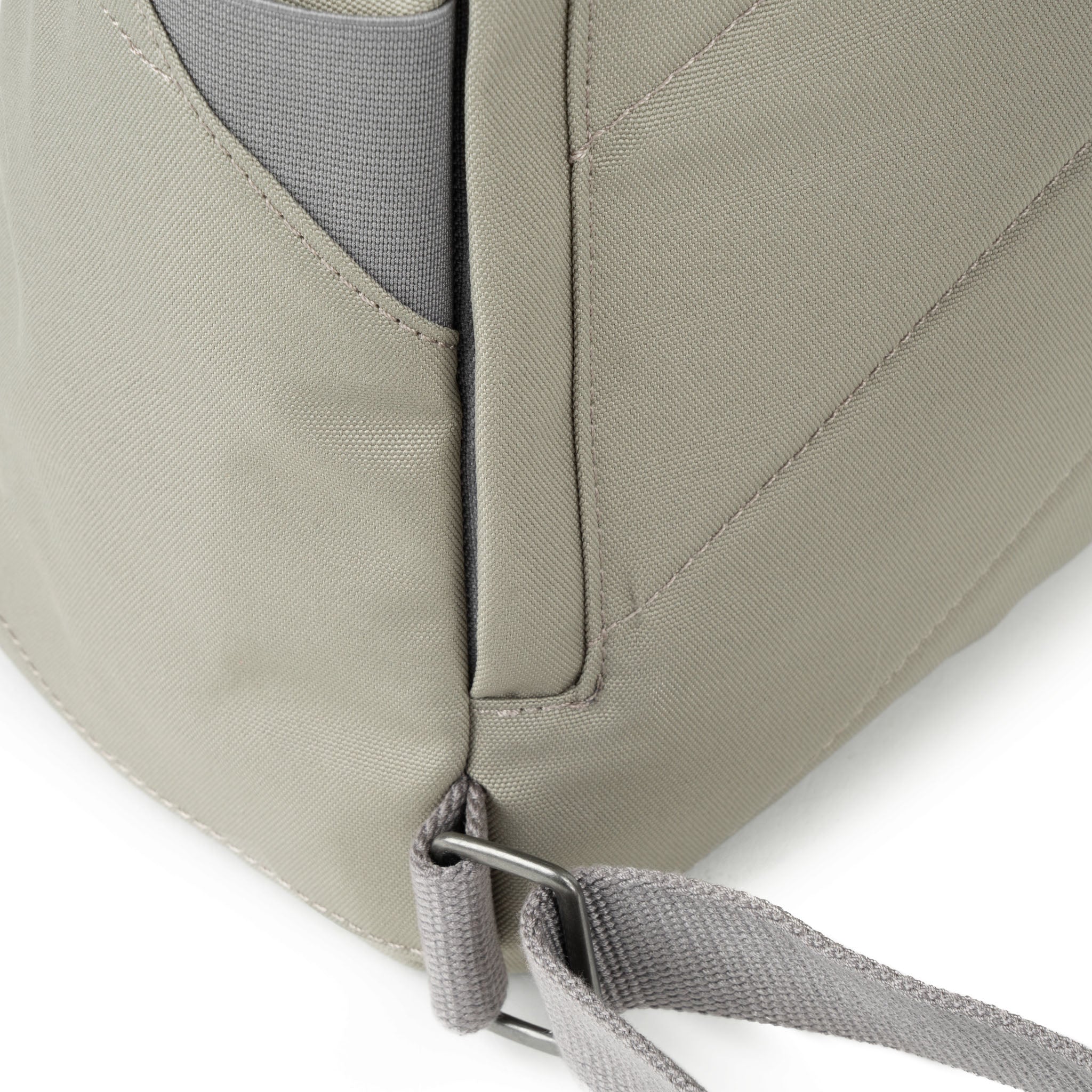 Finchley A Coriander Recycled Canvas Tote Bag - Eco-Friendly & Stylish for Grocery Shopping, Beach Trips & Daily Use