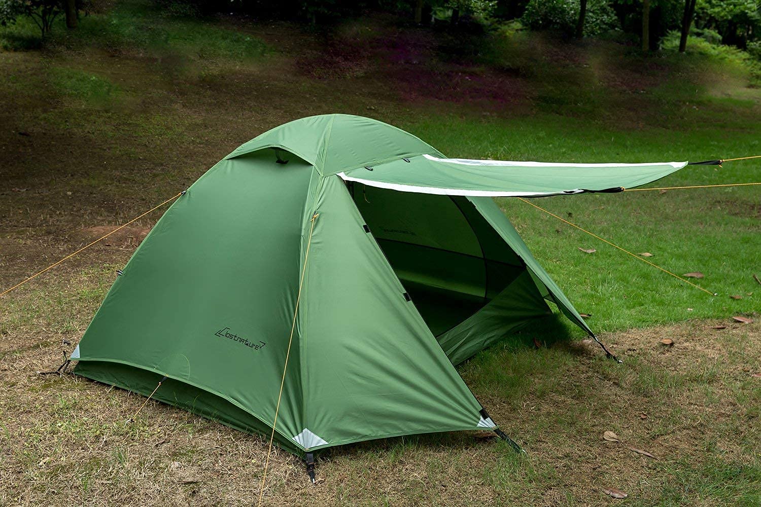 Clostnature Lightweight 2-Person Backpacking Tent - 3 Season Ultralight Waterproof Camping Tent for Outdoor Adventures, Hiking & Family Camping | Easy Setup with Tri-Beam Aluminium Stakes | Perfect for Backpacking, Camping Trips & Outdoor Exploration