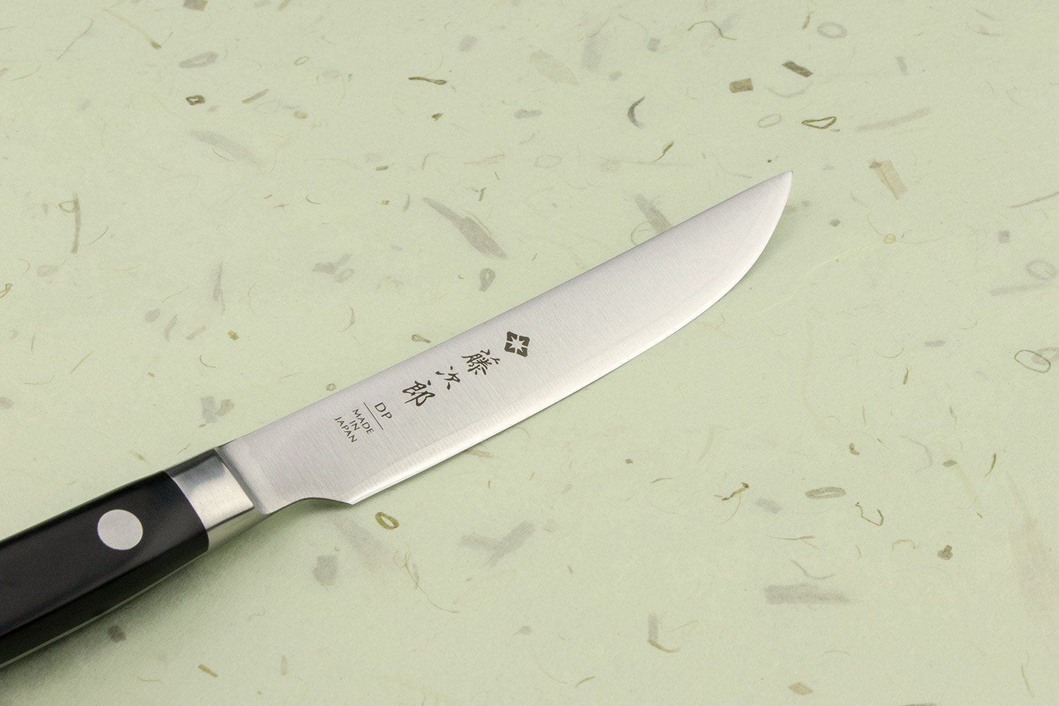 TOJIRO CLASSIC Premium Japanese Stainless Steel Steak Knife Set - 4-Piece Sharp Kitchen Cutlery for Steakhouse Dining, BBQ, and Home Cooking