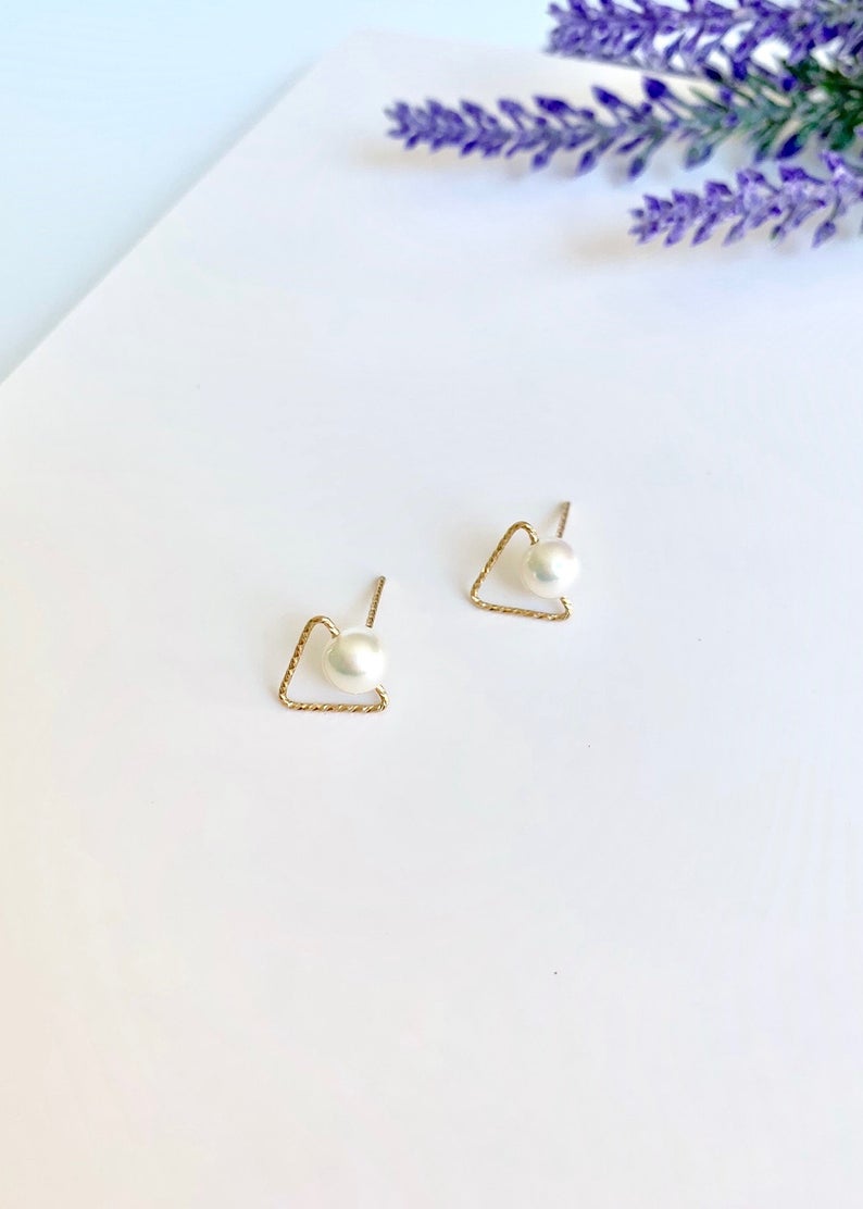 14K Gold Freshwater Pearl Geometric Stud Earrings - Triangle Design for Women, Bridal Party Gifts, Wedding, Anniversary & Special Occasions