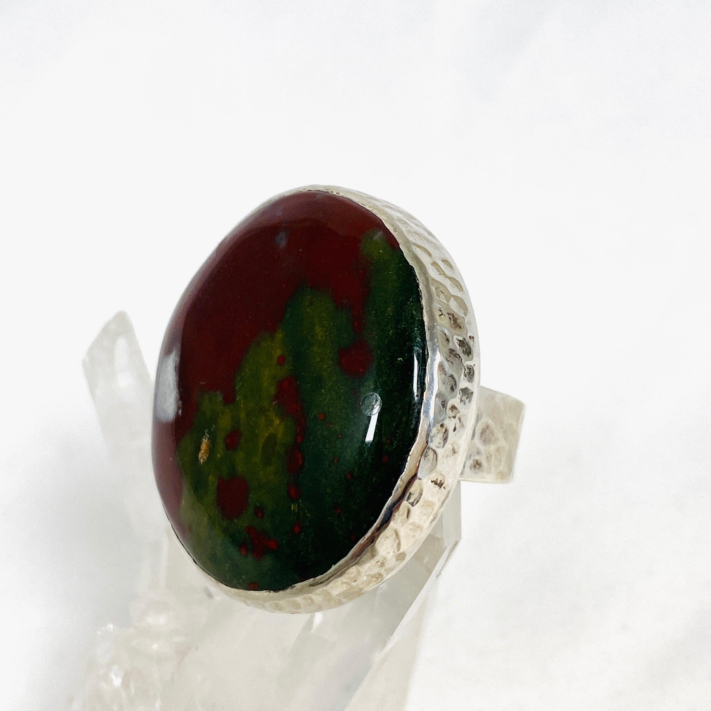 Bloodstone Round Hammered Band Ring for Men & Women - Size 10 - KRGJ1256 - Perfect for Everyday Wear, Gifts & Spiritual Healing Jewelry