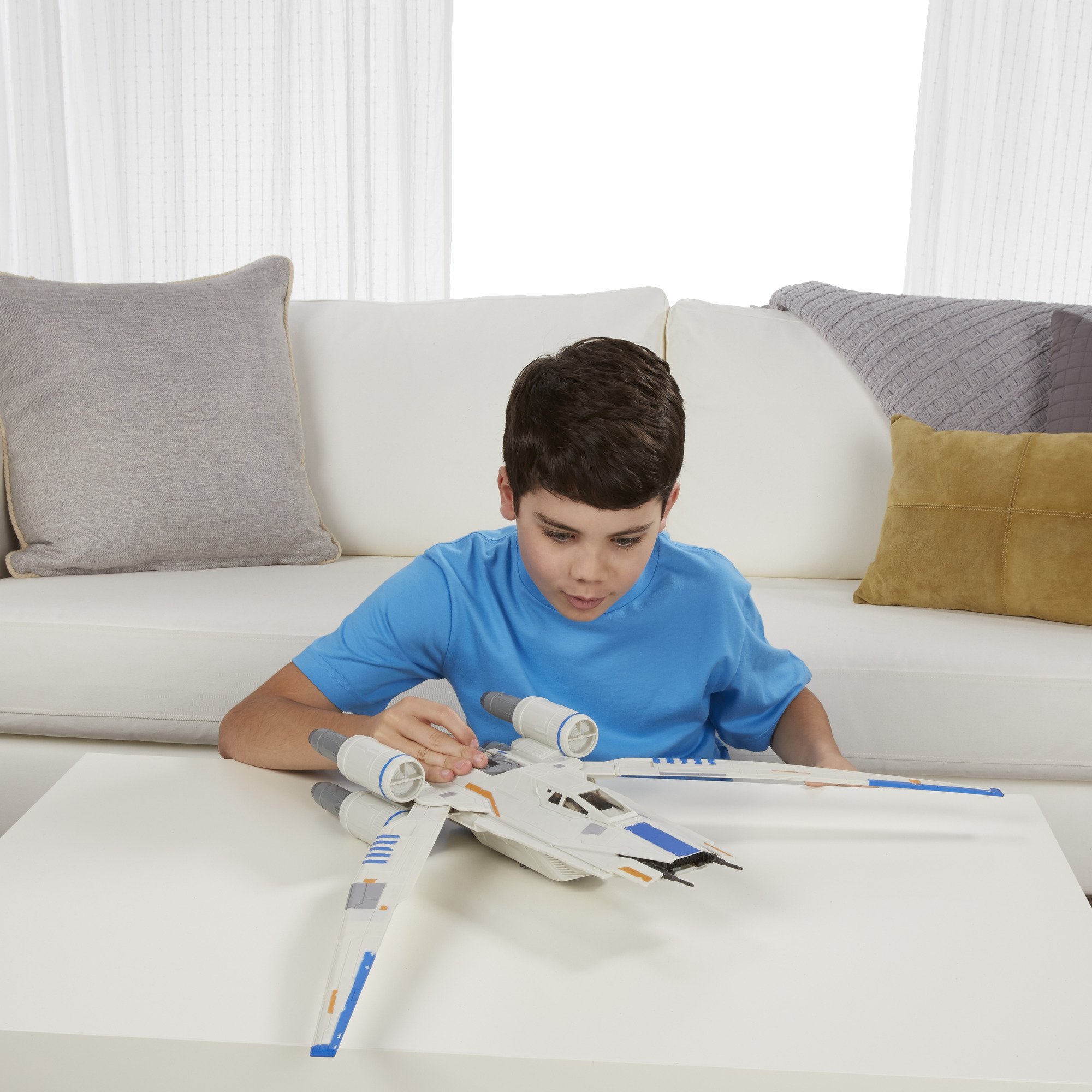 Star Wars Rogue One Rebel U-Wing Fighter Toy - Collectible Model Spaceship for Kids & Adults - Perfect for Display, Play & Star Wars Themed Parties