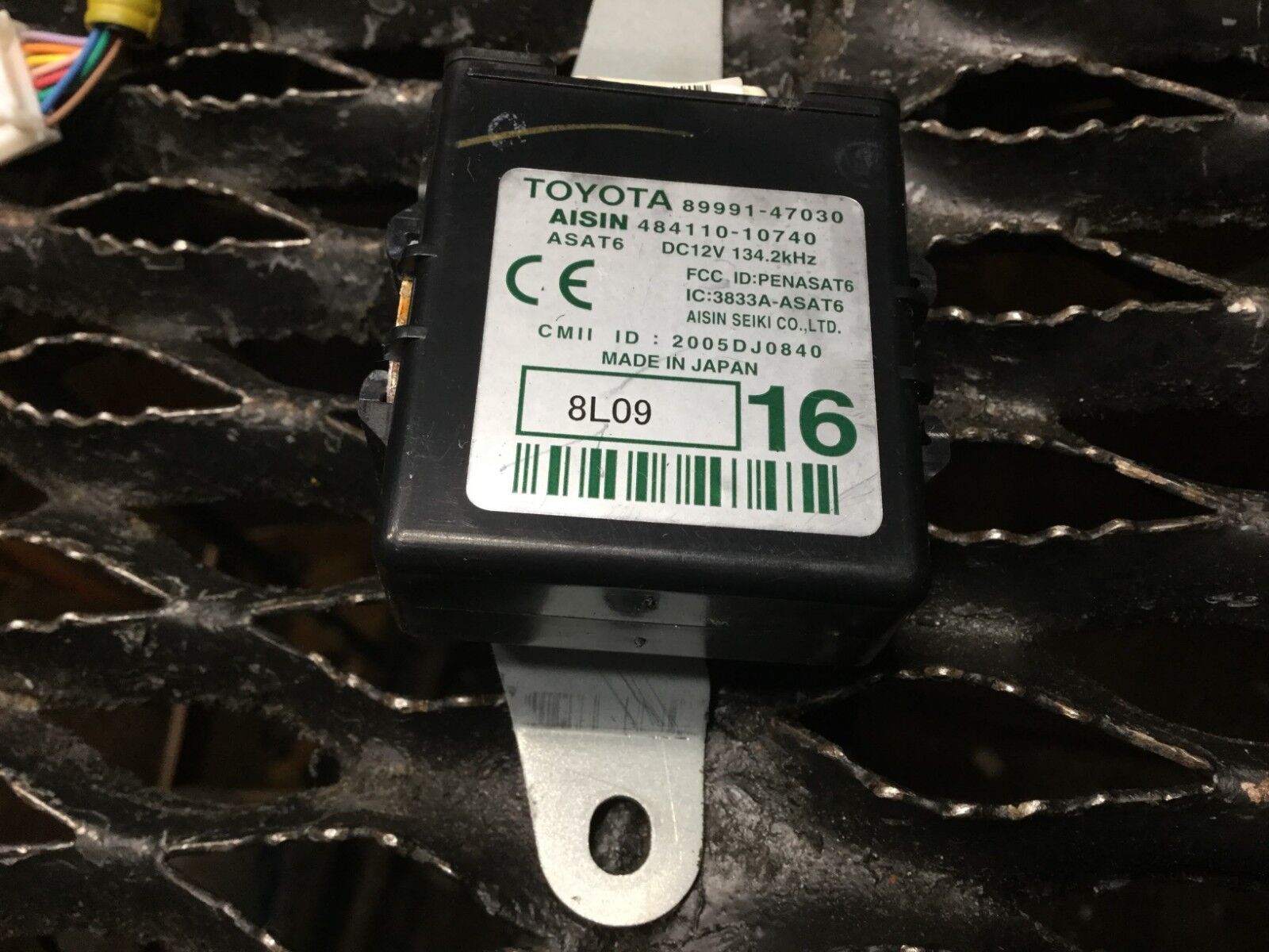 2005-2009 Toyota Prius Oscillator Computer Control Module Wire Harness OEM Replacement - Perfect for Engine Performance & Electrical System Repair