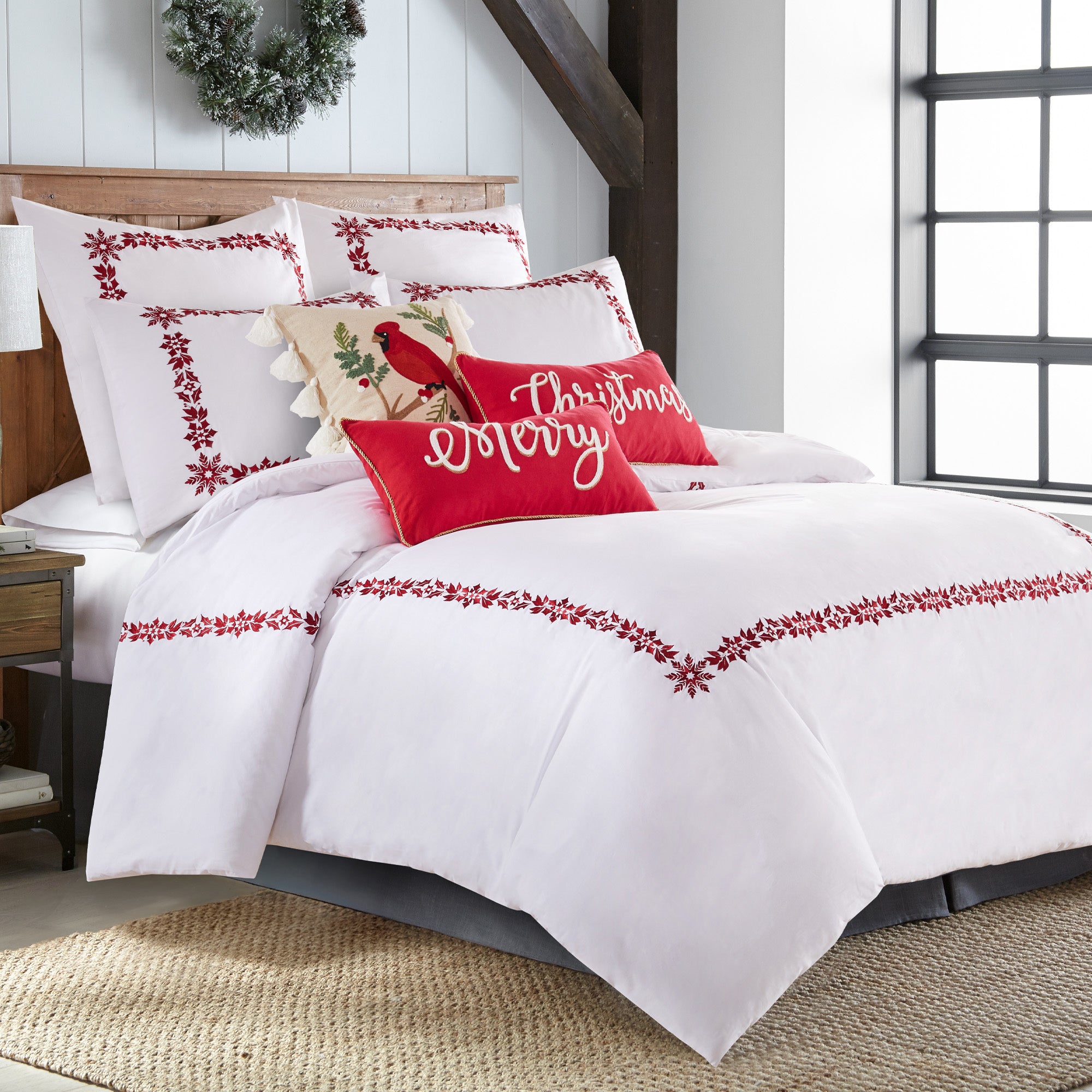 Holly & Thistle Duvet Cover Set - Queen Size Floral Bedding Set with Pillow Shams, Soft & Breathable Cotton - Perfect for Cozy Bedrooms, Guest Rooms & Farmhouse Decor