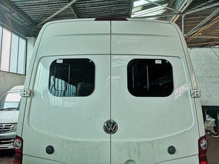 AM Auto Universal Fit Driver Side Half Slider Screened Window 18H x 15W - Ventilation & Bug Protection for Trucks, Vans, RVs (UBW L1815 HSS 6300 P)