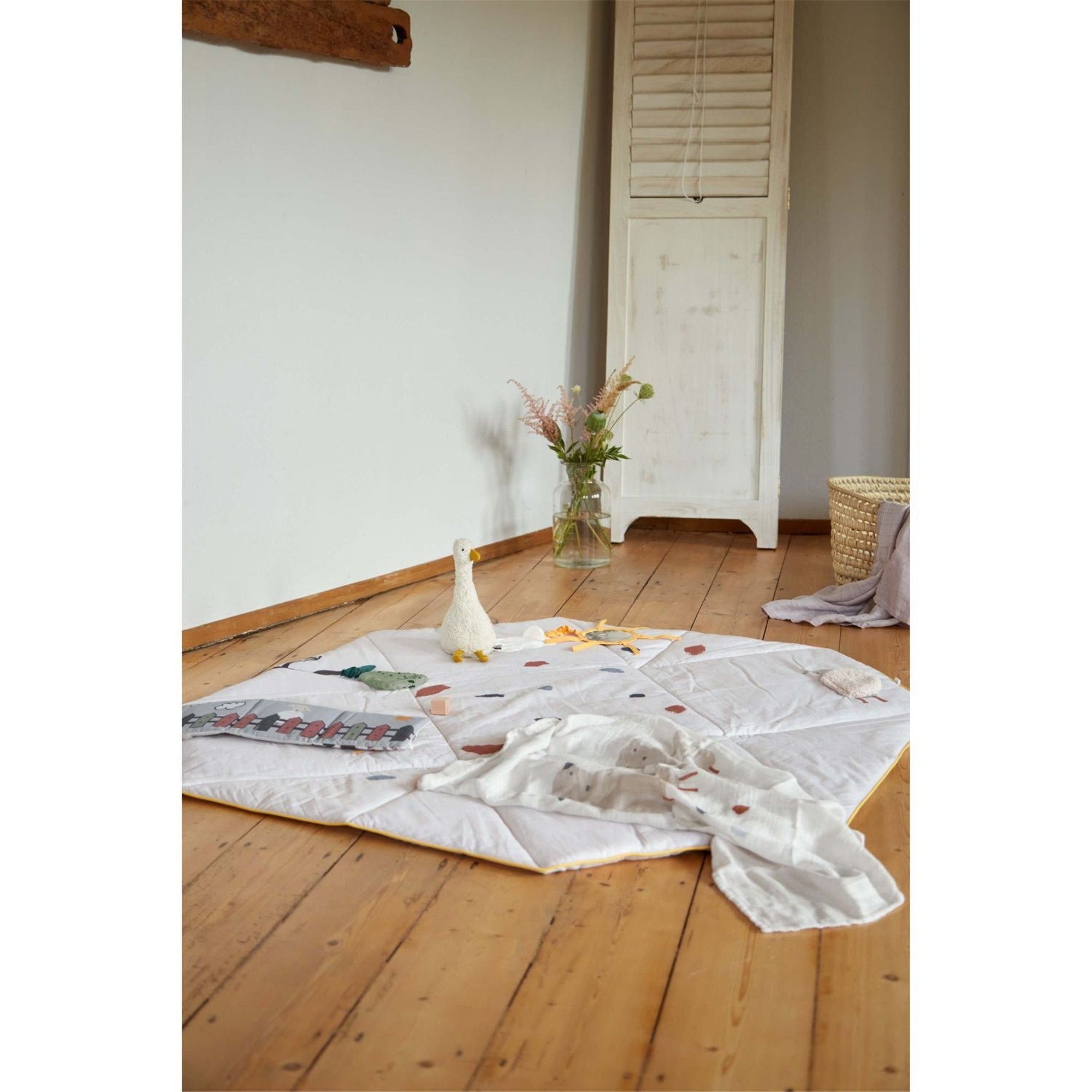 Lassig Tiny Farmer Activity Toy Blanket - Soft Baby Play Mat with Farm Animals for Tummy Time & Sensory Play - Perfect for Nursery, Daycare & Travel