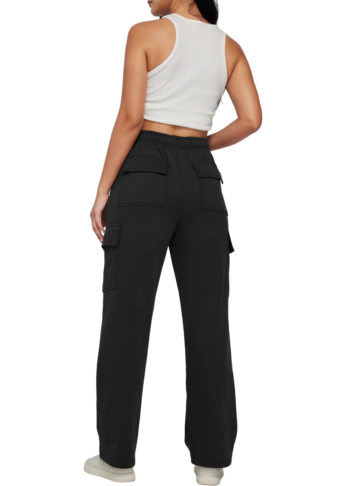 Trendy Queen Women's High Waisted Fleece Cargo Sweatpants - Wide Leg Baggy Athletic Pants with Pockets for Casual Wear, Lounge & Street Style