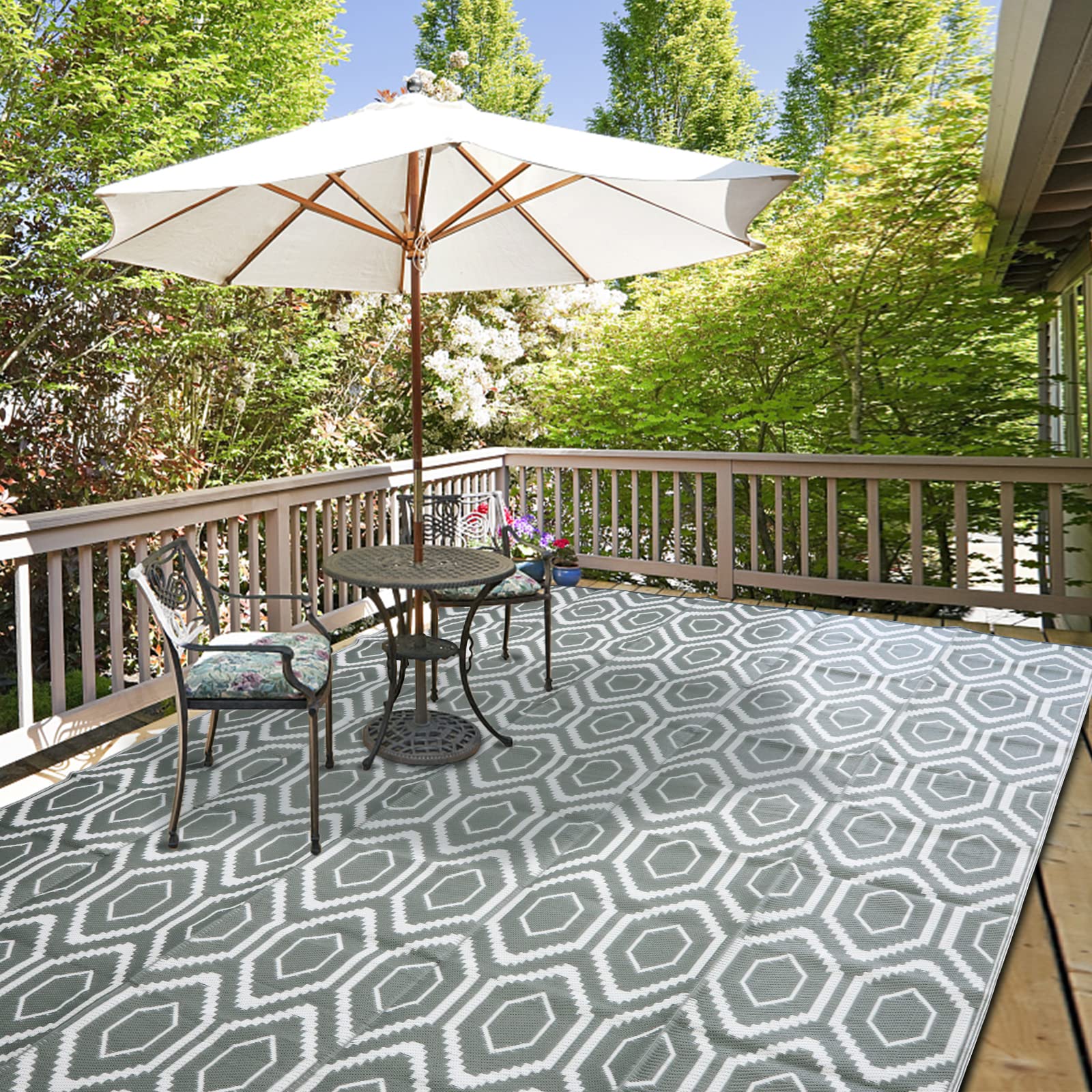 Outdoor Camping Rug - Waterproof Reversible Plastic Straw Floor Mat for Patio, RV, Backyard, Deck, Picnic & Beach - Perfect for Camping, Tailgating & Outdoor Gatherings