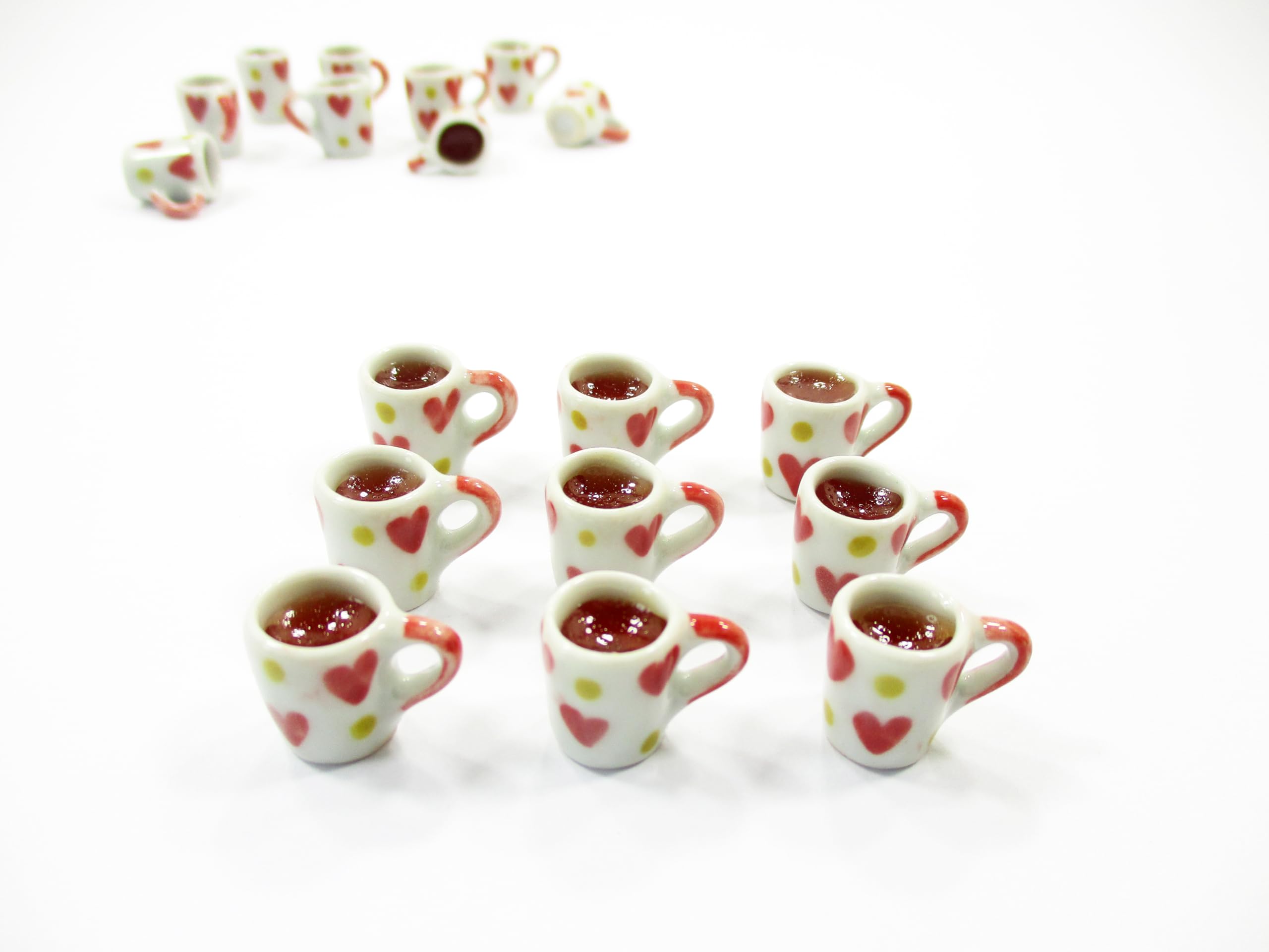 1:6 Scale Miniature Ceramic Tea Mug with Funnel - White Dollhouse Drinkware for Tiny Beverages - Perfect for Dollhouse Kitchen, Miniature Displays & Collectibles