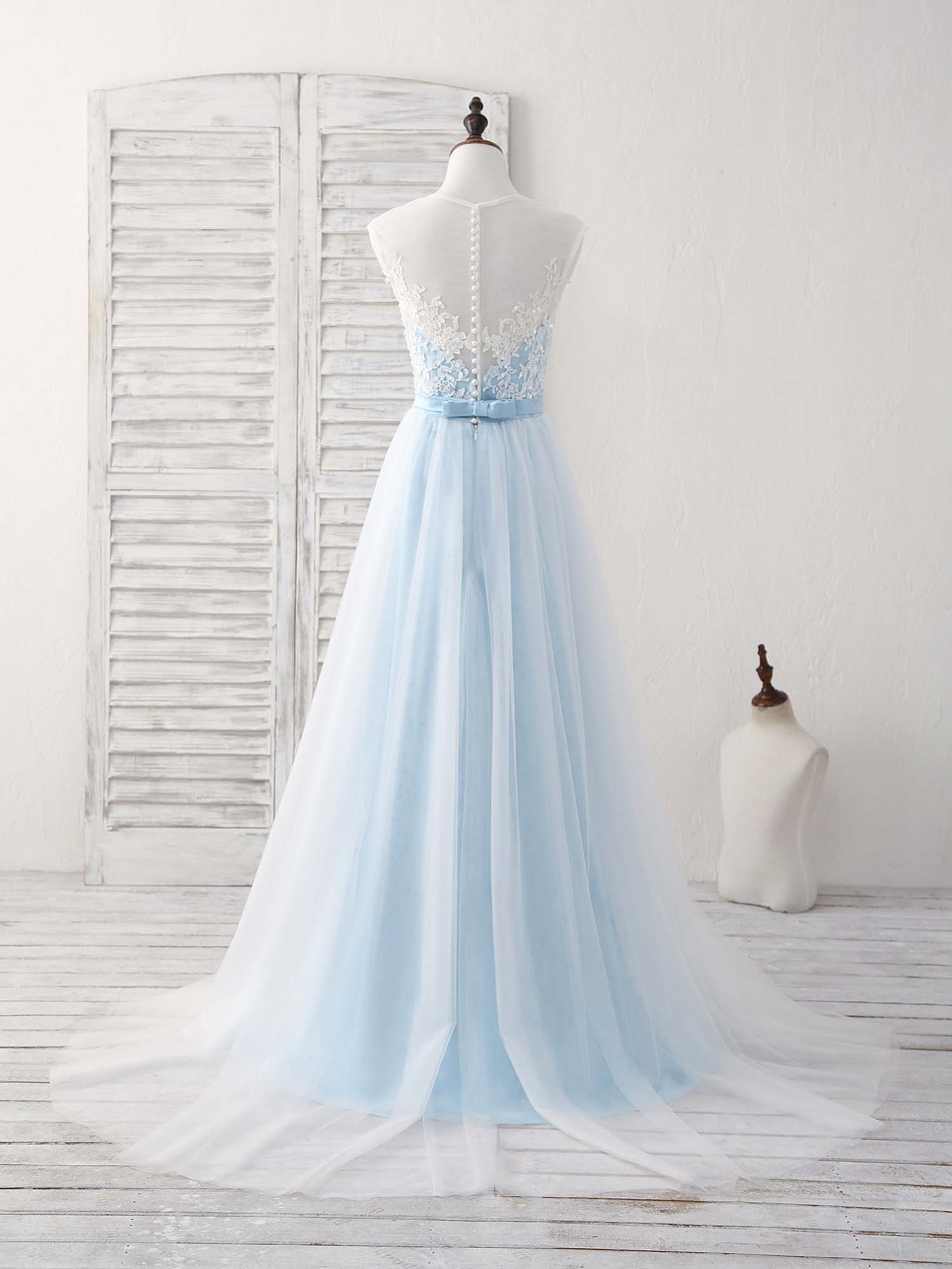 Elegant Blue Round Neck Tulle Lace Applique Long Prom Dress for Women - Perfect for Formal Dances, Evening Gowns & Special Occasions