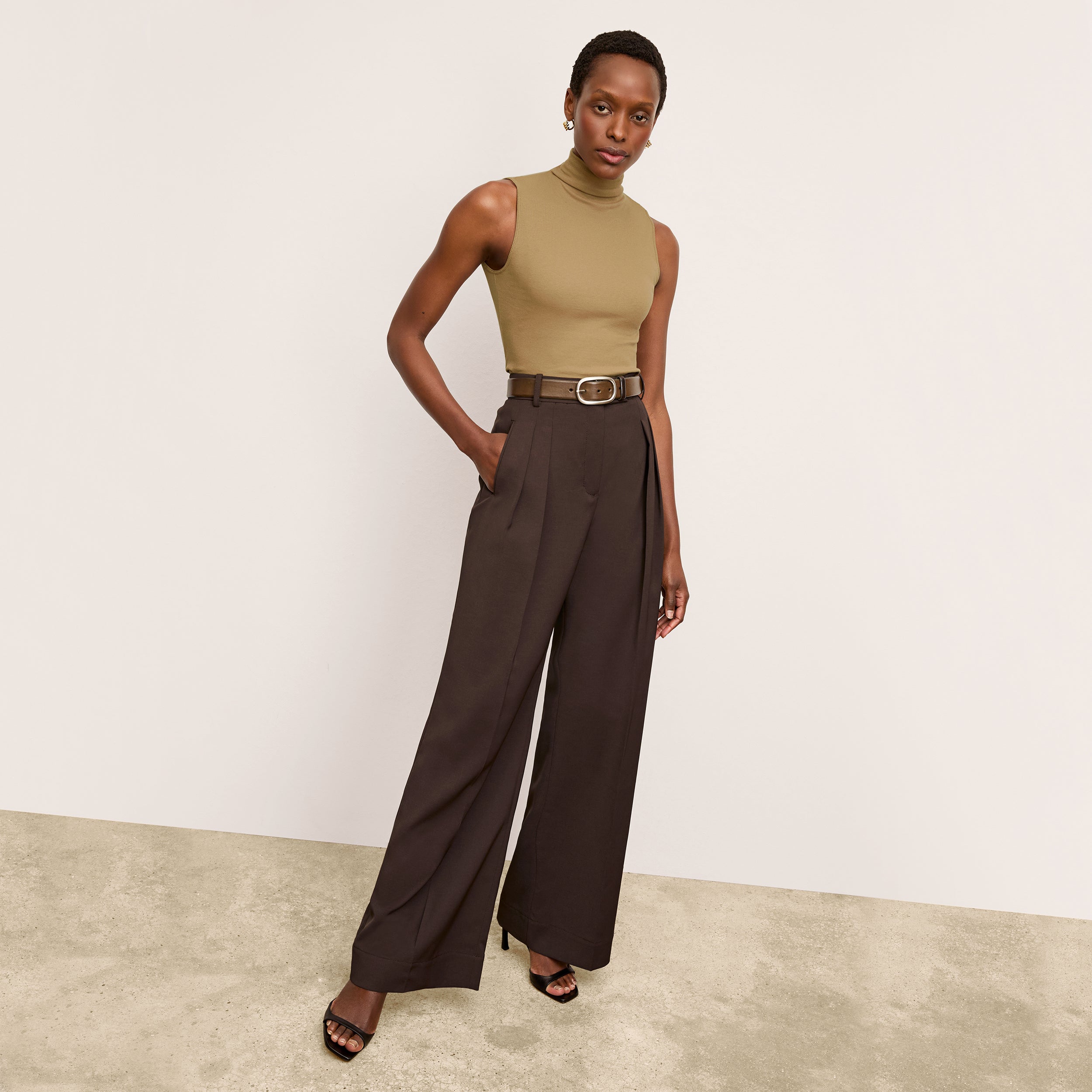 Bia Pleated Women's Trousers - Breathable Air Twill Fabric for Office & Business Casual Wear | Perfect for Work, Travel & Formal Occasions