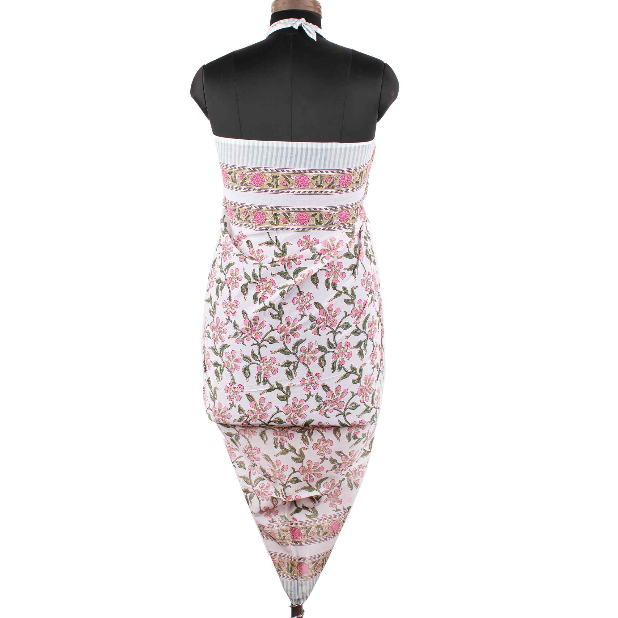 Stylish Pink Geometric Print Sarong - Lightweight & Versatile Beach Cover-Up for Women - Perfect for Pool, Beach, and Summer Vacations
