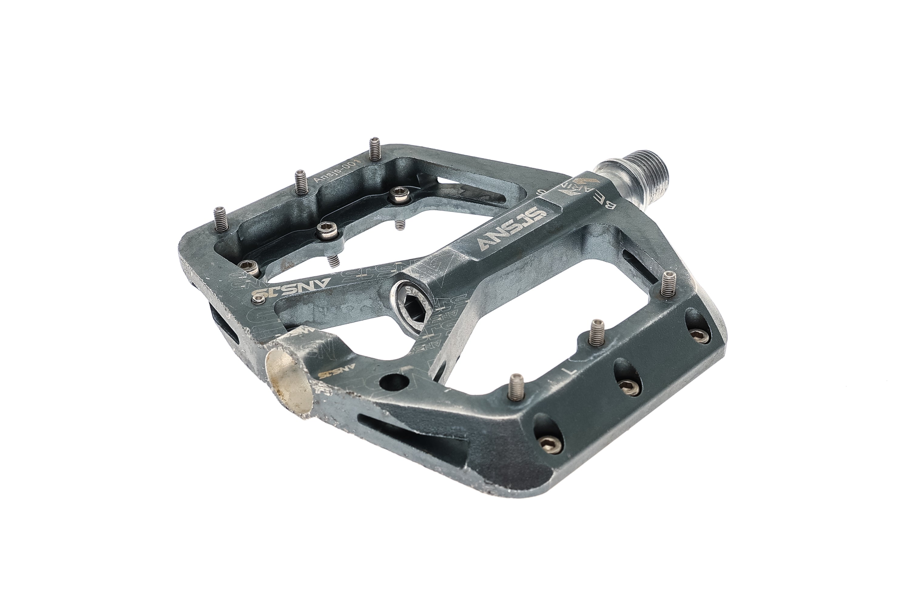 Premium ANSJS Mountain Bike Pedals - Non-Slip Platform Pedals with Bearings (Gray) - Ideal for Trail Riding, Downhill & Commuting