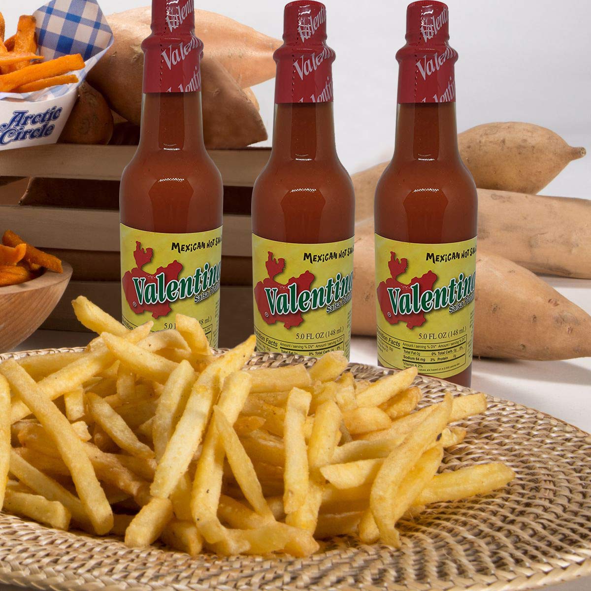 Valentina Salsa Picante Hot Sauce - Authentic Mexican Red Pepper Spice Mix - 5oz (148ml) Bottle - Perfect for Chips, Tacos, Burgers & Mexican Cuisine - Adds Flavor to Snacks, Fast Food & Home Cooking