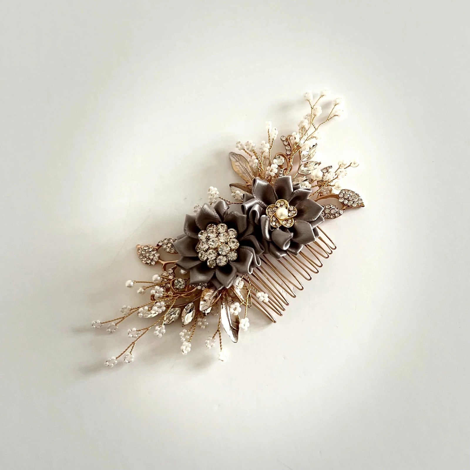 Elegant Bridal Floral Hair Comb - Wedding Hair Accessory with Flowers in All Colors (TT323) - Perfect for Brides, Bridesmaids, and Special Occasions