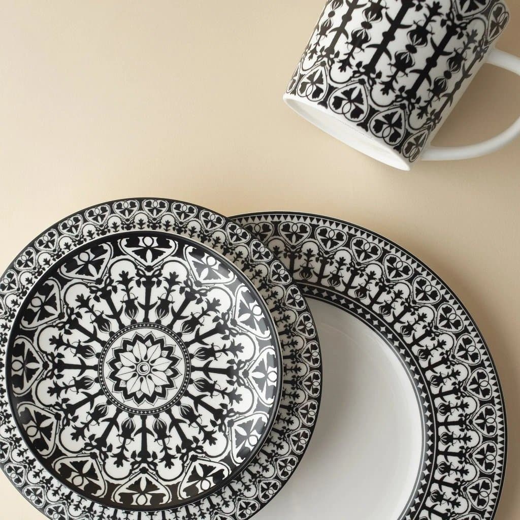 Premium Matriarch Porcelain Dinnerware Set - 16-Piece Elegant Bone China Tableware for Formal Dining, Entertaining & Special Occasions