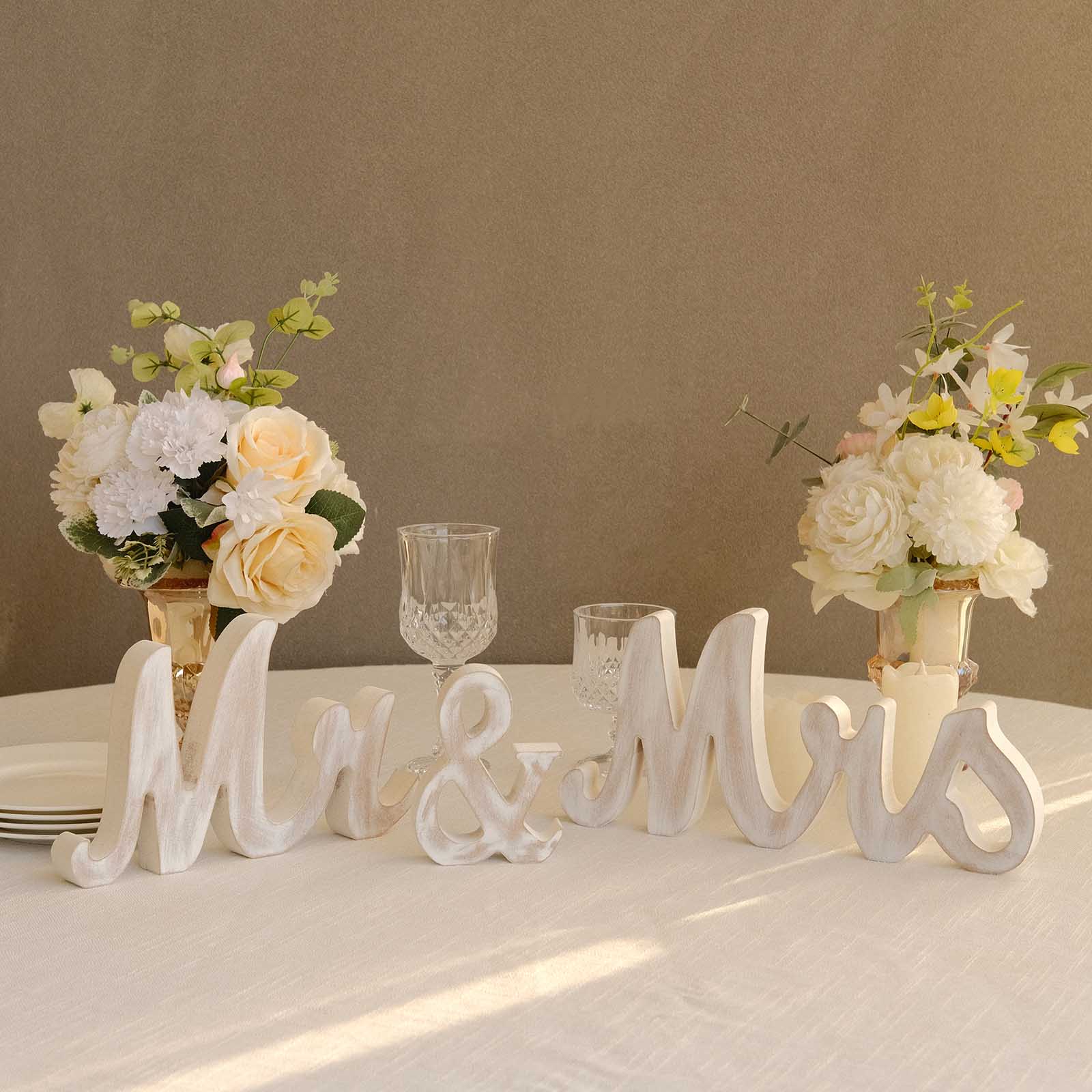 Glittered Wooden Mr & Mrs Freestanding Wedding Table Signs - Elegant Couple Name Display for Wedding Reception, Anniversary & Romantic Decor
