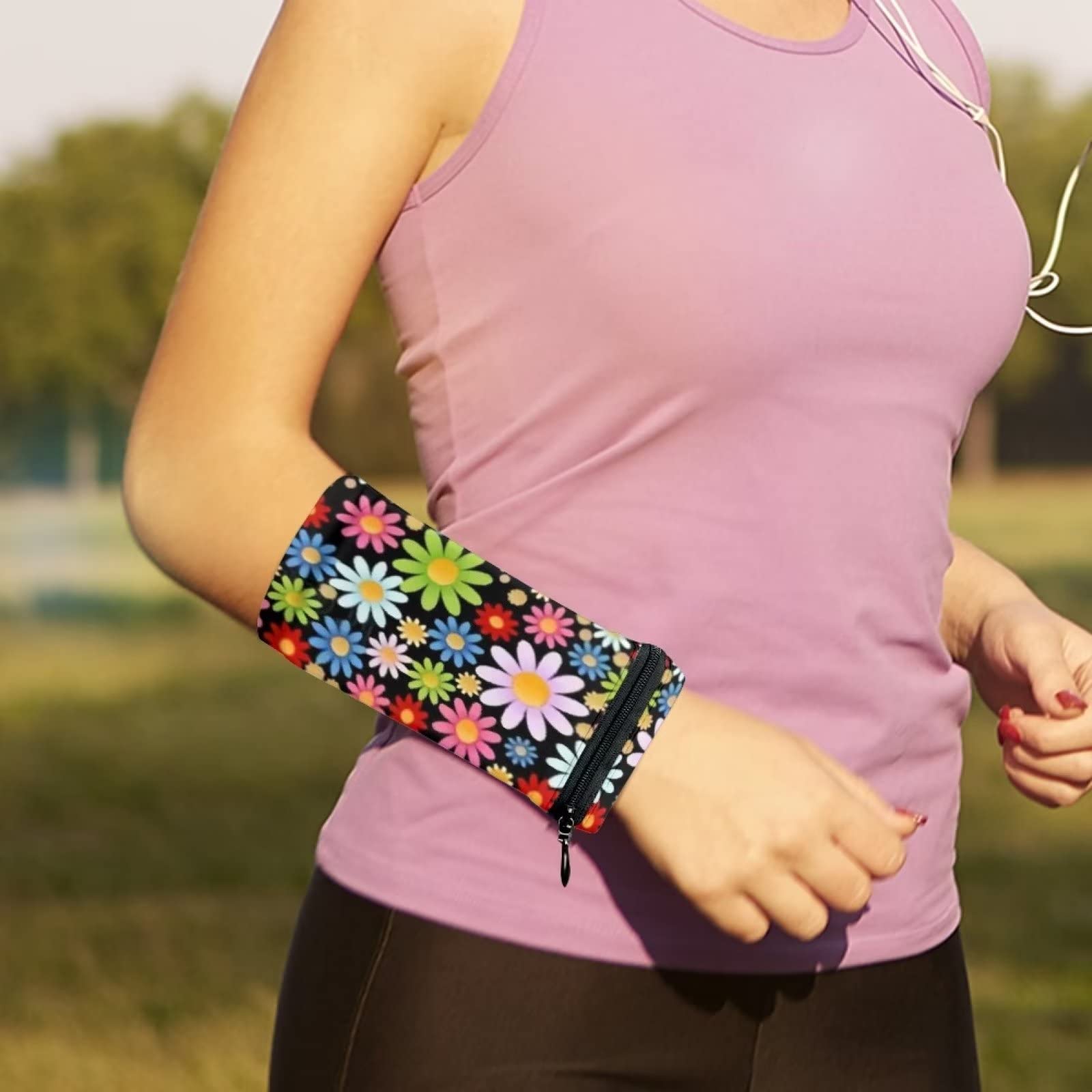 Jeiento Sports Wristband for Women & Men - Zippered Workout Wrist Wallet with Breathable Pocket - Sweatproof Gym Wrist Bag for Running, Cycling & Sports - Stores Keys, Coins & Cards - Perfect for Fitness, Outdoor Activities & Travel