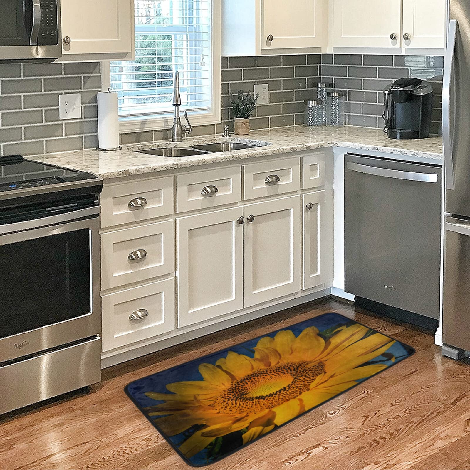Sunflower Floral Kitchen Rug - Non-Slip Washable Bathroom Floor Mat, 39x20 Inch - Perfect for Bathroom, Kitchen, and Entryway Decor