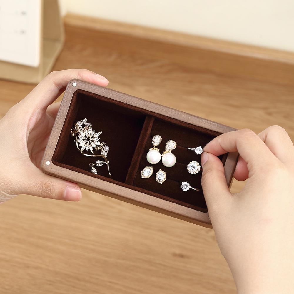 Luxury Magnetic Wooden Jewelry Box Organizer - Travel Jewelry Case for Necklace, Earrings & Rings - Perfect for Home Storage, Travel & Gifts