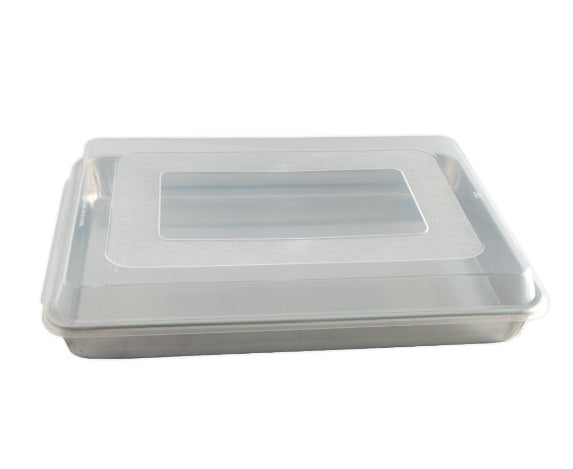 Nordic Ware 50540 17-Inch Naturals High-Sided Baking Sheet with Lid - Perfect for Roasting, Baking, and Meal Prep