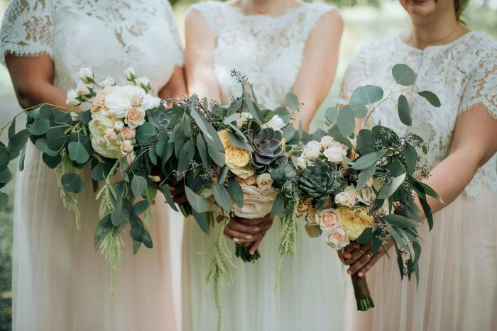 Rustic Backyard Barn Wedding Decor & Supplies - Perfect for Outdoor Country Weddings, Receptions & Events