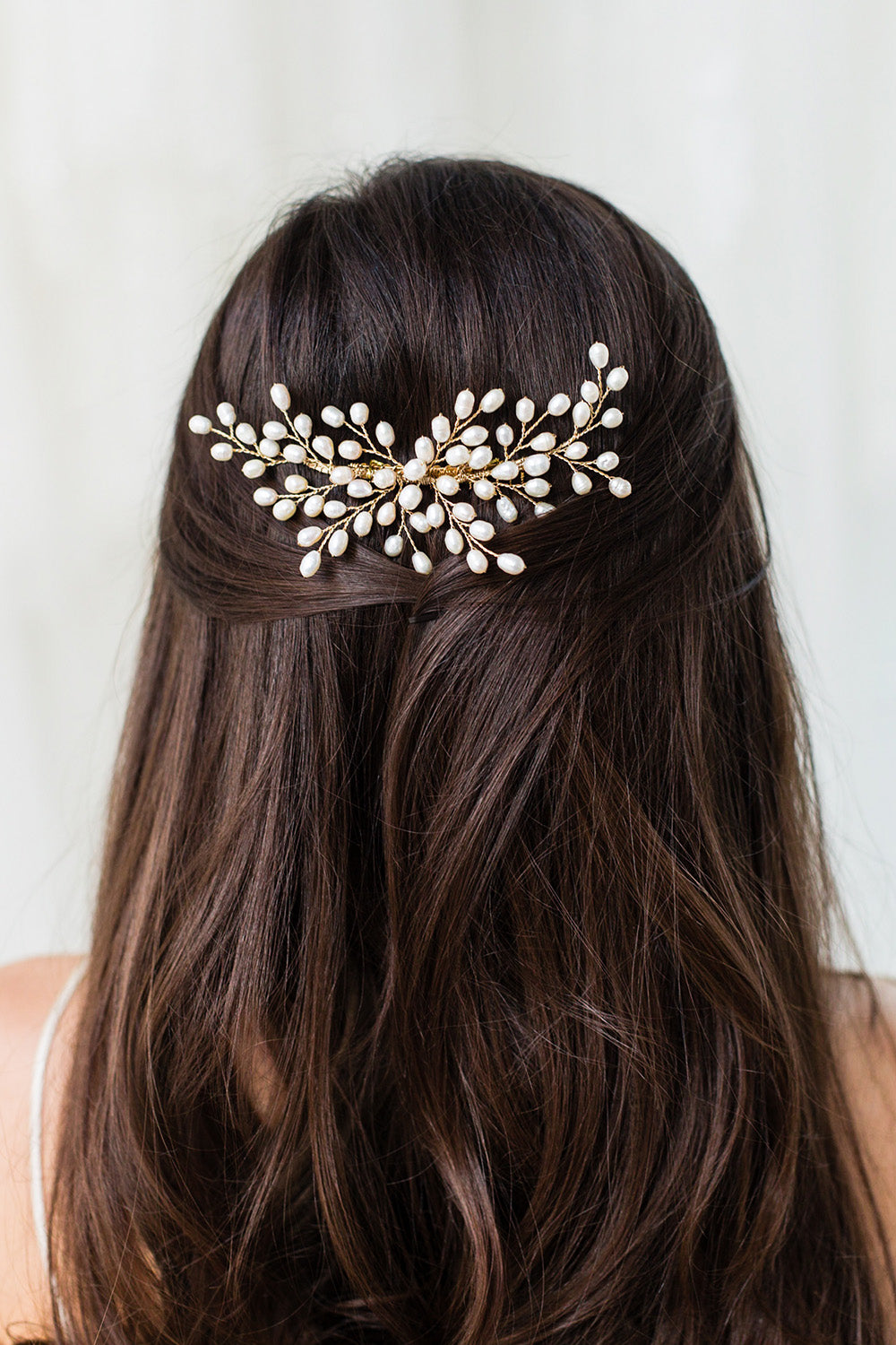 Osanne Hair Comb - Detangling Brush for Smooth & Shiny Hair - Perfect for Daily Styling, Salon Use & Travel